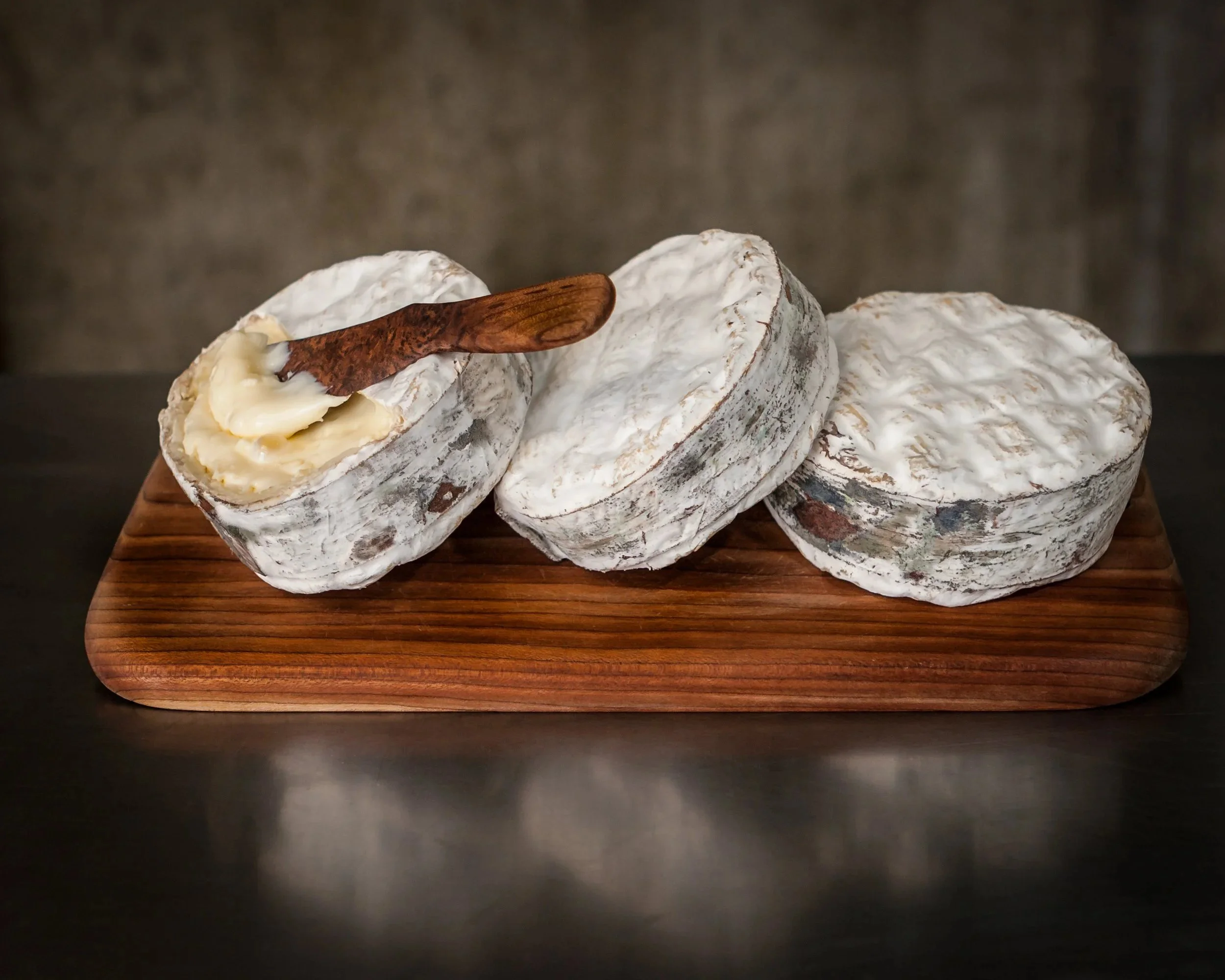 Raw Milk Cheese: Tradition, Terroir, and Taste