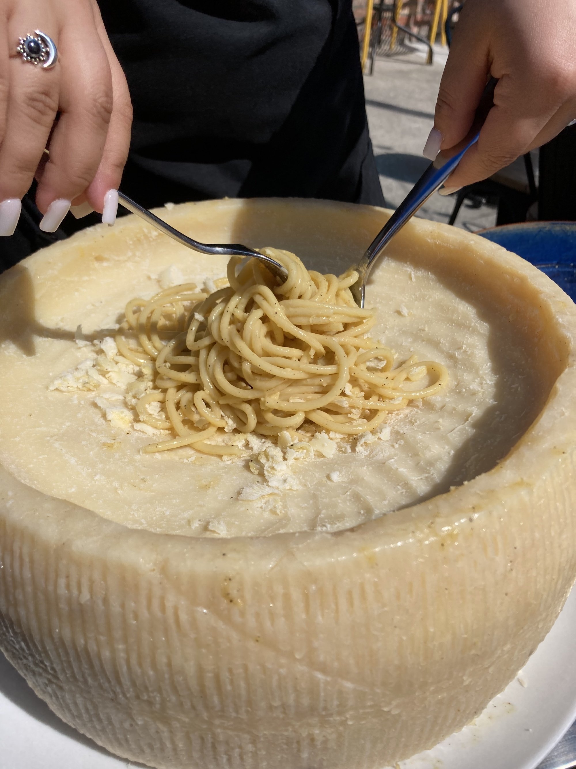 What is Pasta alla Ruota? (Why is Everyone So Crazy About It