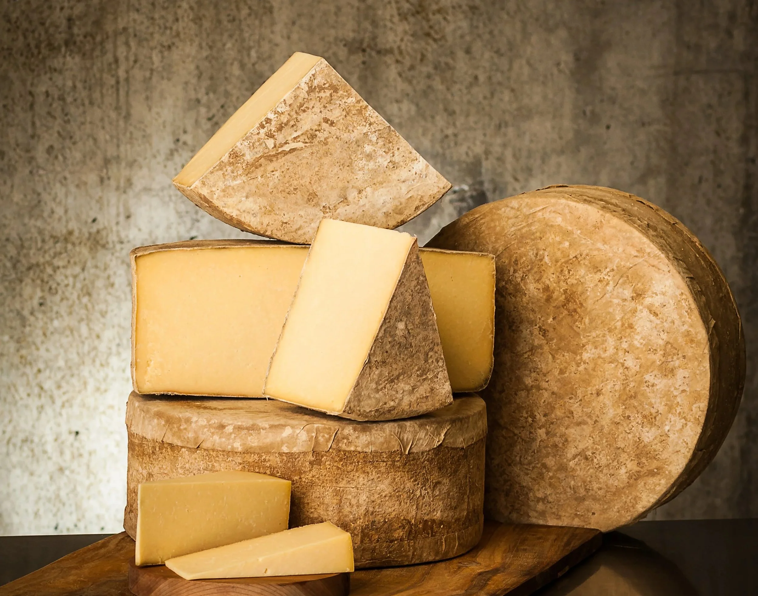 Jasper Hill Clothbound Cheddar