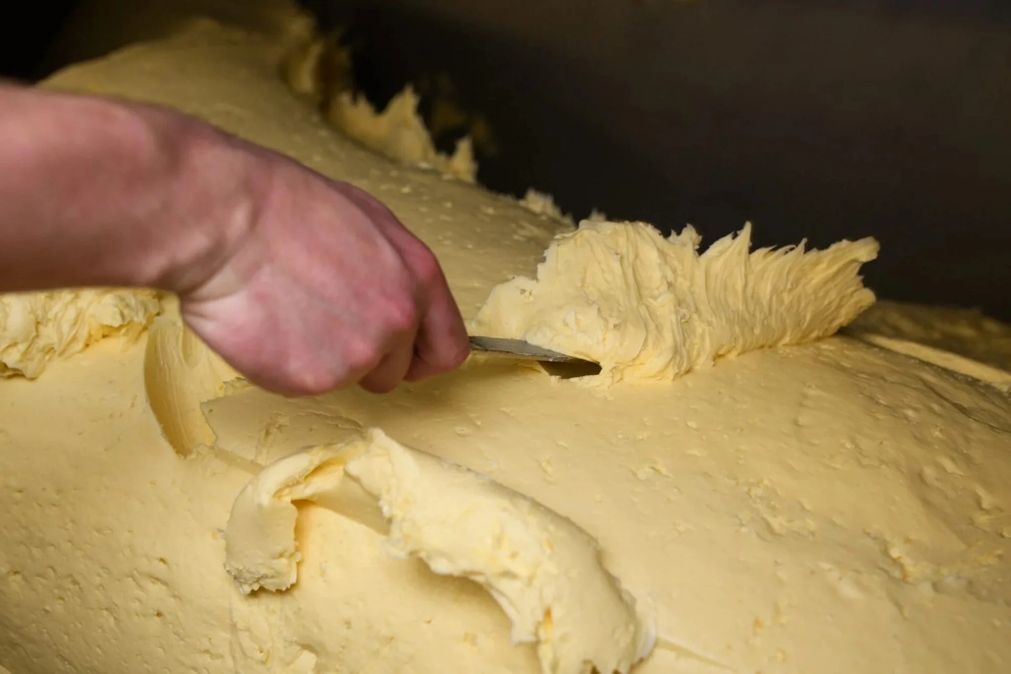 A fresh batch of Isigny Sainte-Mère Beurre d’Isigny PDO