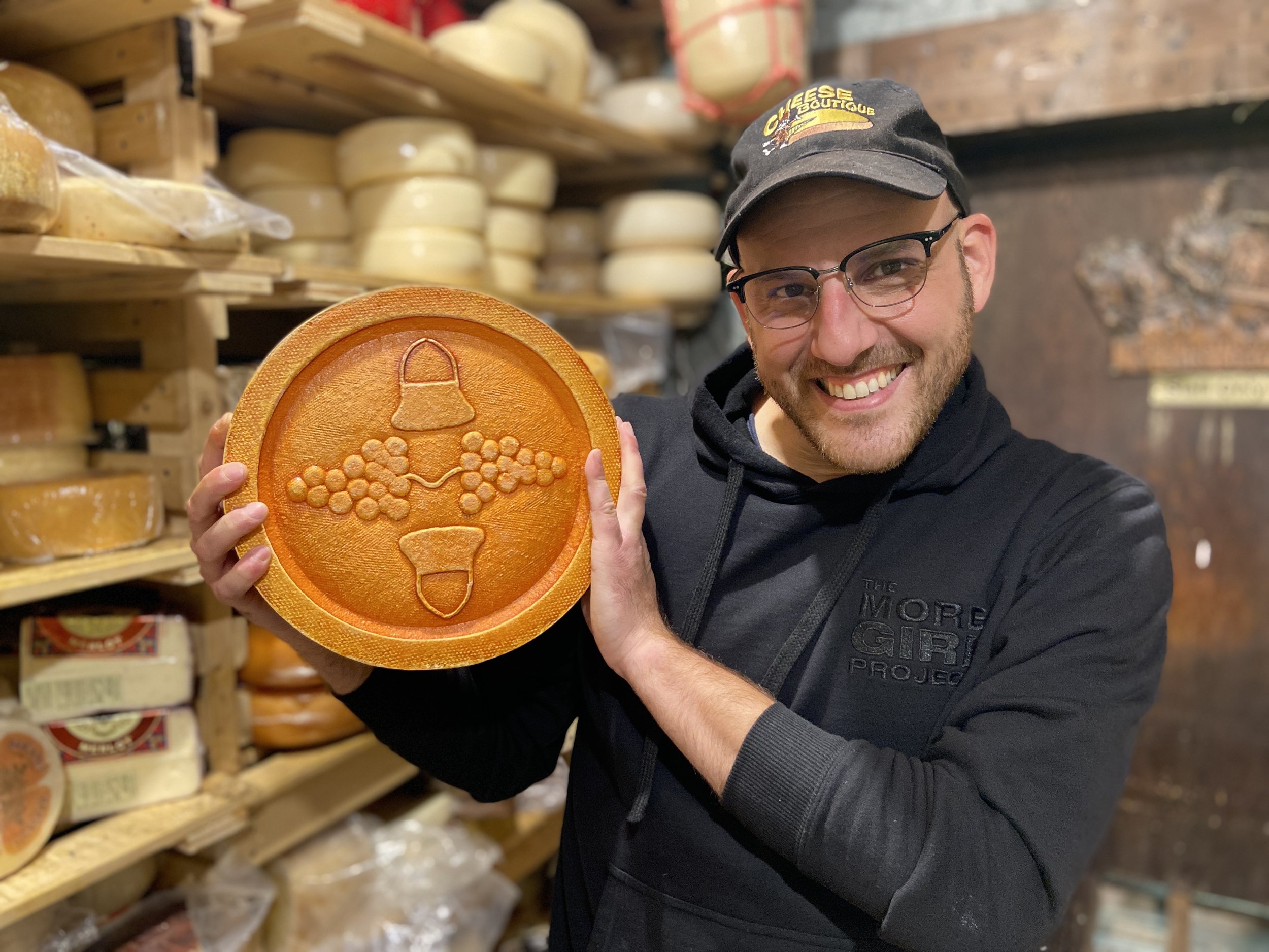 A Cheesemonger Reveals: This Is How You Should Actually Store Your Cheese -  CNET