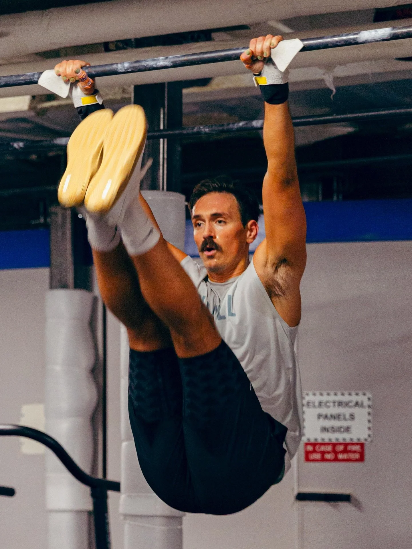 ⚡️WOD Wednesday⚡️

A) Segment snatch + OHS
8 x 1+1, go every 90s
-pause for 2s ATK on segment snatch

B) For Time
2 Rounds:
16 DB front rack lunge @ 2 x 50/35
4 DB Devils press (PCnJ)
16 Toes to bar
2 Rounds:
16 DB front rack lunge @ 2 x 50/35
4 DB D