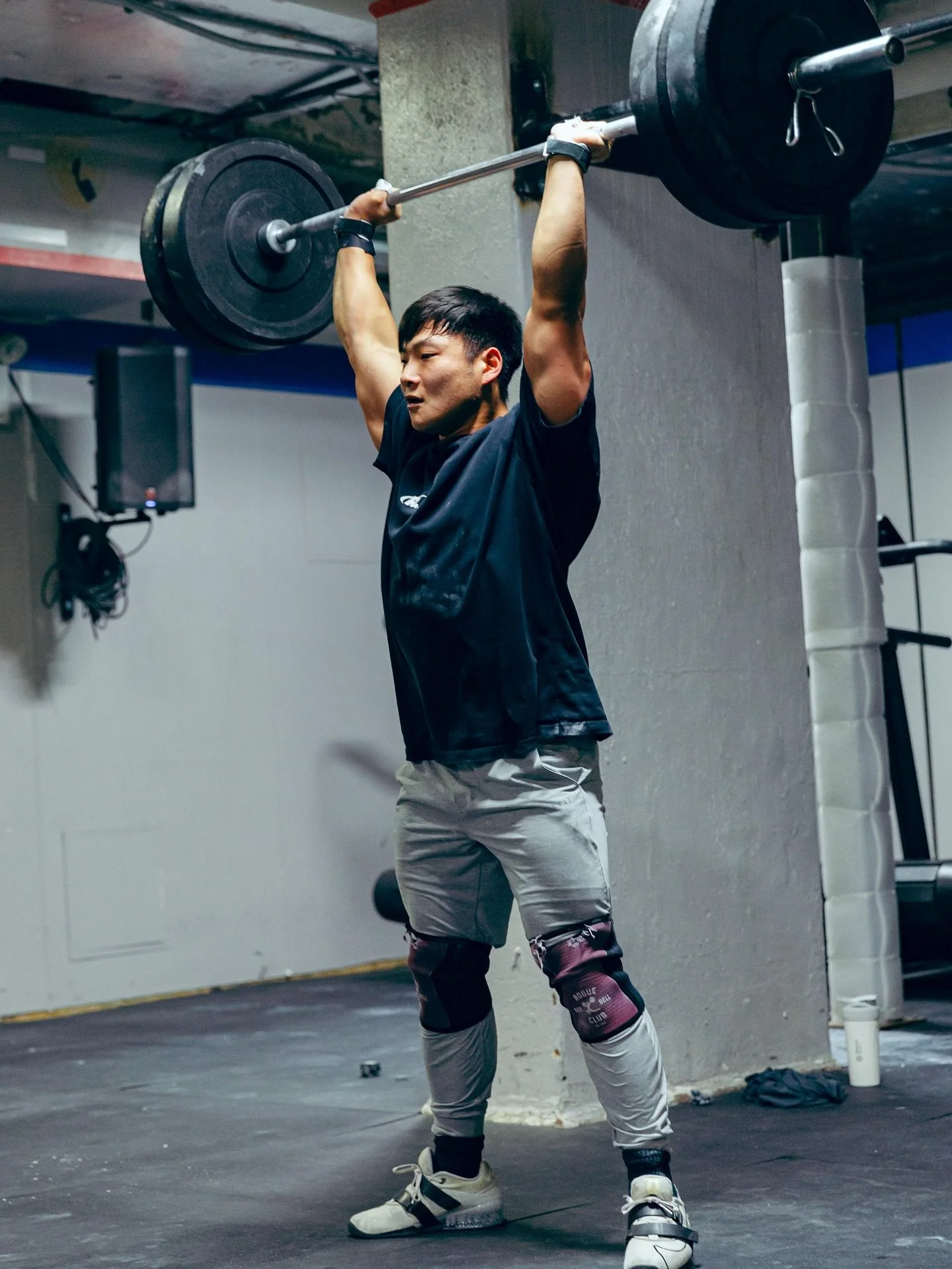 Happy birthday to Coach Daniel! He&rsquo;s pictured here doing some warm up reps before getting up to working weight. 🏋🏻&zwj;♂️ Hope your day is full of opalite skies 🩵

📸 @marcig_