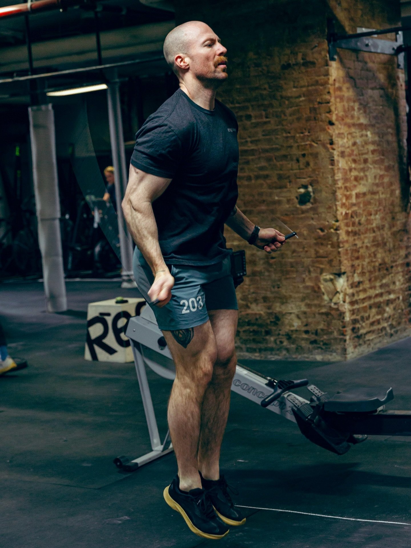 Happy birthday Coach Jay! Hope your day is filled with none of the pain your programming inflicts on us daily 😊

📸 @marcig_