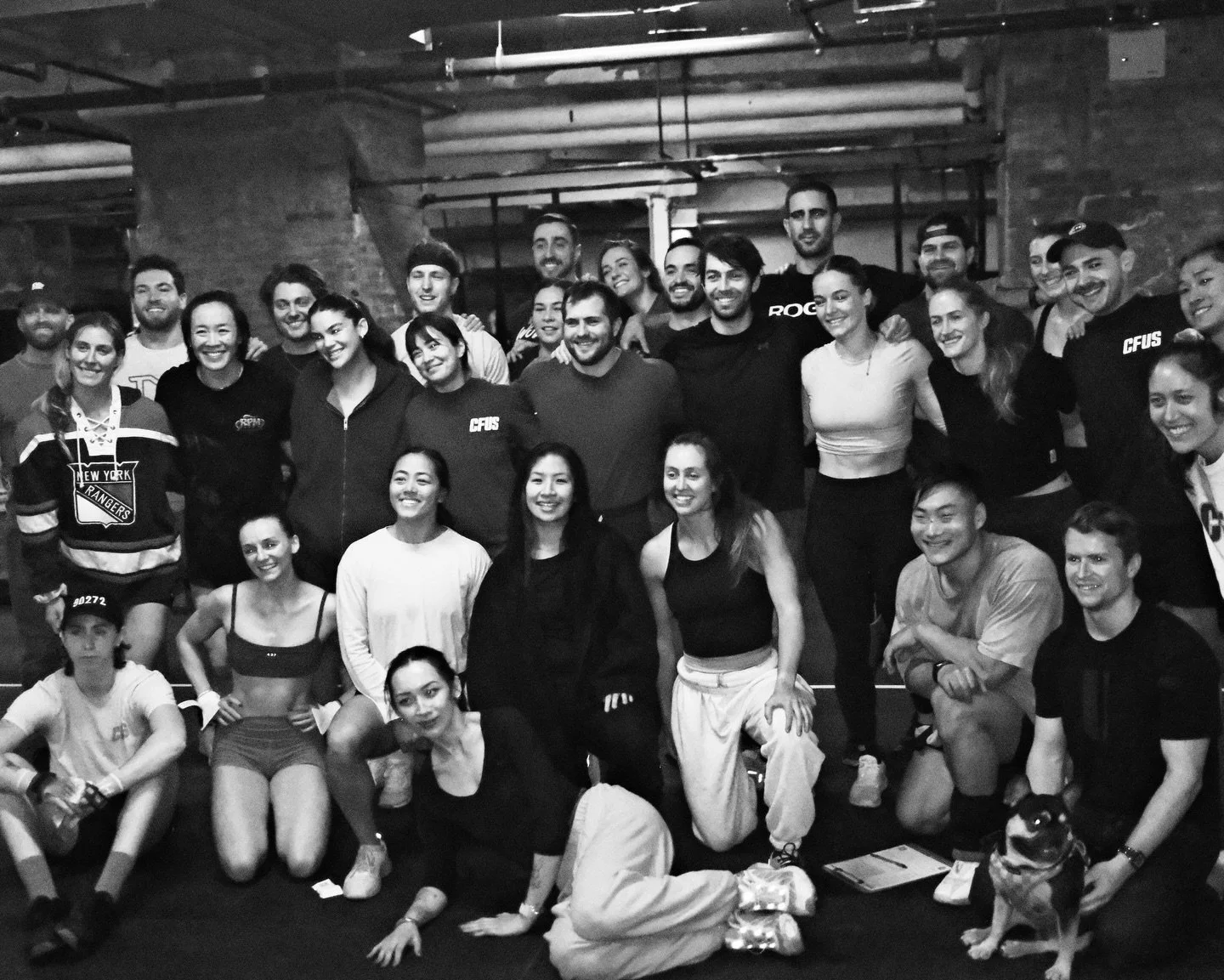 Nothing but ☺️☺️☺️ during our Saturday heats for 26.2 yesterday!

📸 @craigbagnophotography