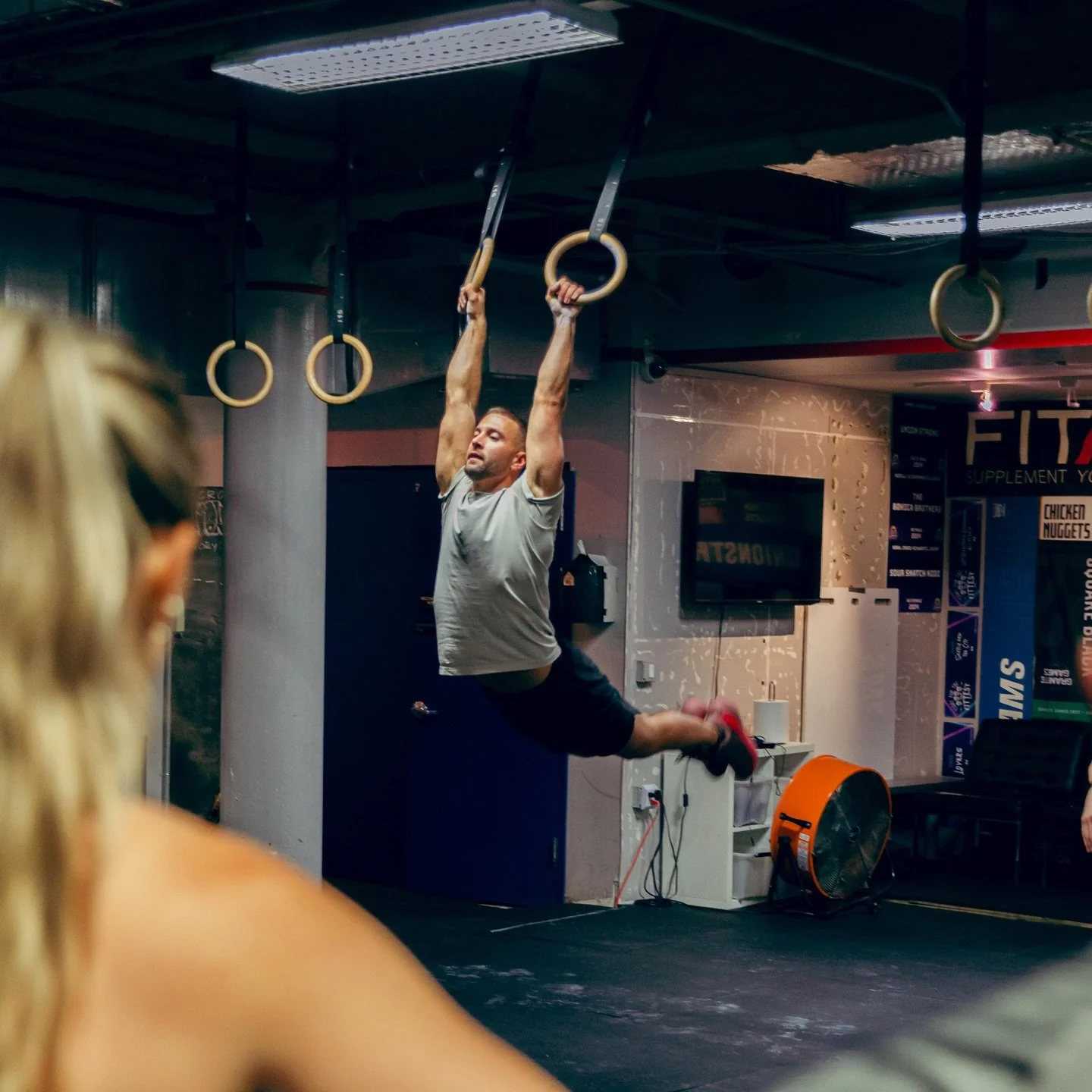 Happy birthday to a guy that really knows how to ✨FLY✨ 

We wouldn&rsquo;t twirl so well without you, Mark!

📸 @marcig_