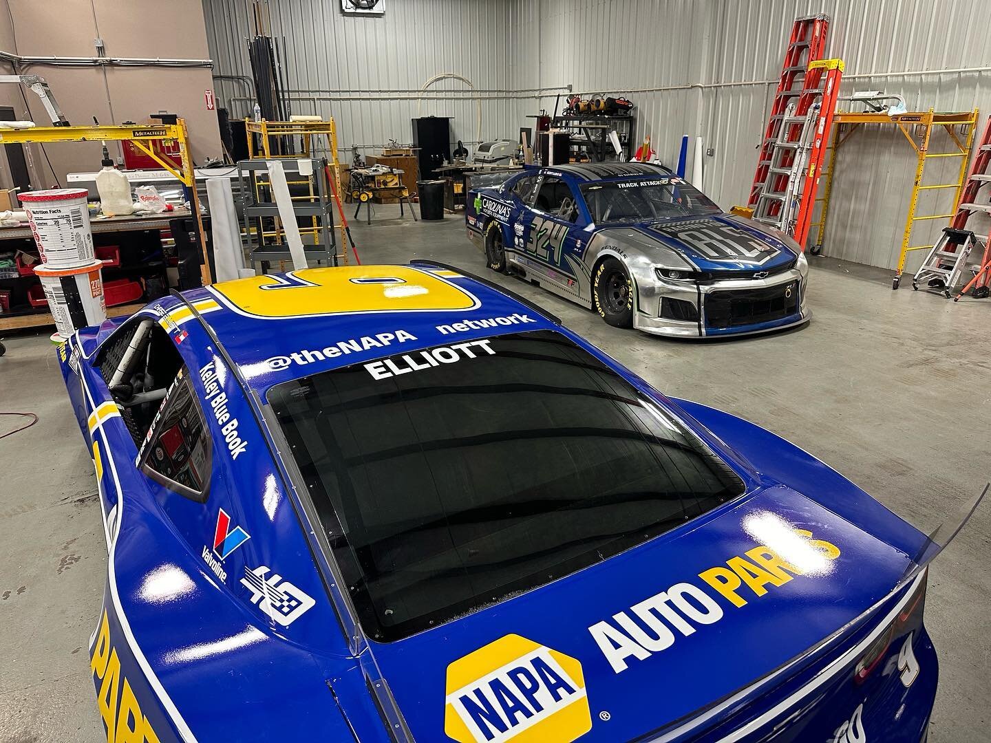 Thanks to our friends at @redeyedesigns305 , #dale will look very different very soon!! Looking forward to sharing our 2024 scheme with you soon! 
&hellip;
#endals #racing #stockcar #carwrap @teamhendrick @hendrickperformance