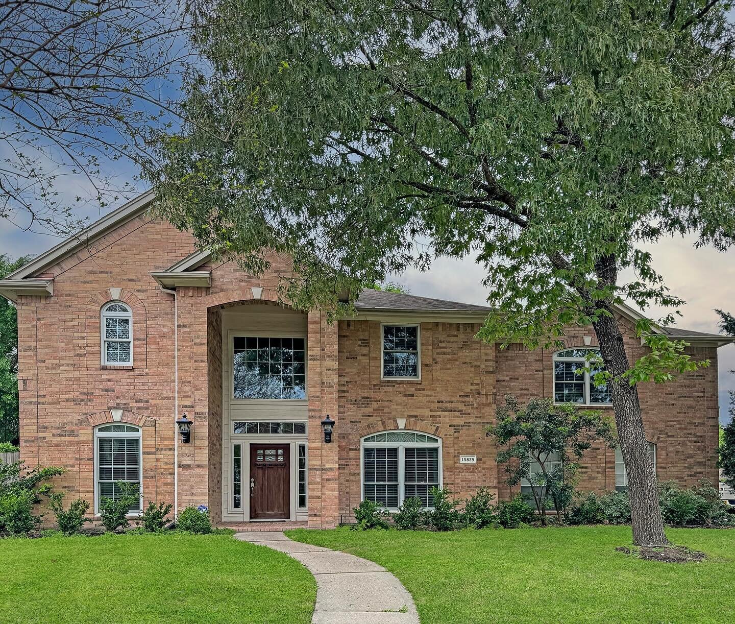 🏡 Coming Soon to Tomball, TX! 🌳 Welcome Home to this stunning oversized, corner lot home nestled in the heart of the highly sought-after Lakewood Grove community.

Contact me for more information or to schedule a private tour and be the first to ex