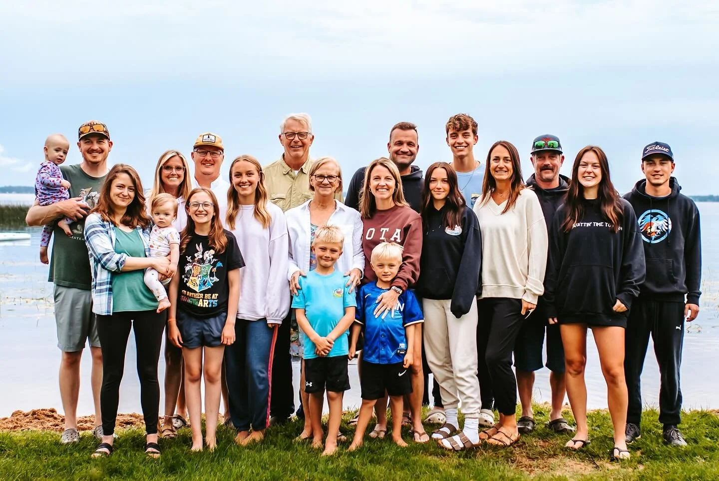 Overdue post of a great trip to Minnesota!  Family, lake time, cooler weather and sweet memories made!  Never long enough!  #rushlake ☀️💛🥰 

Thank you @mikaelawaldonphoto for the wonderful pics! &hearts;️