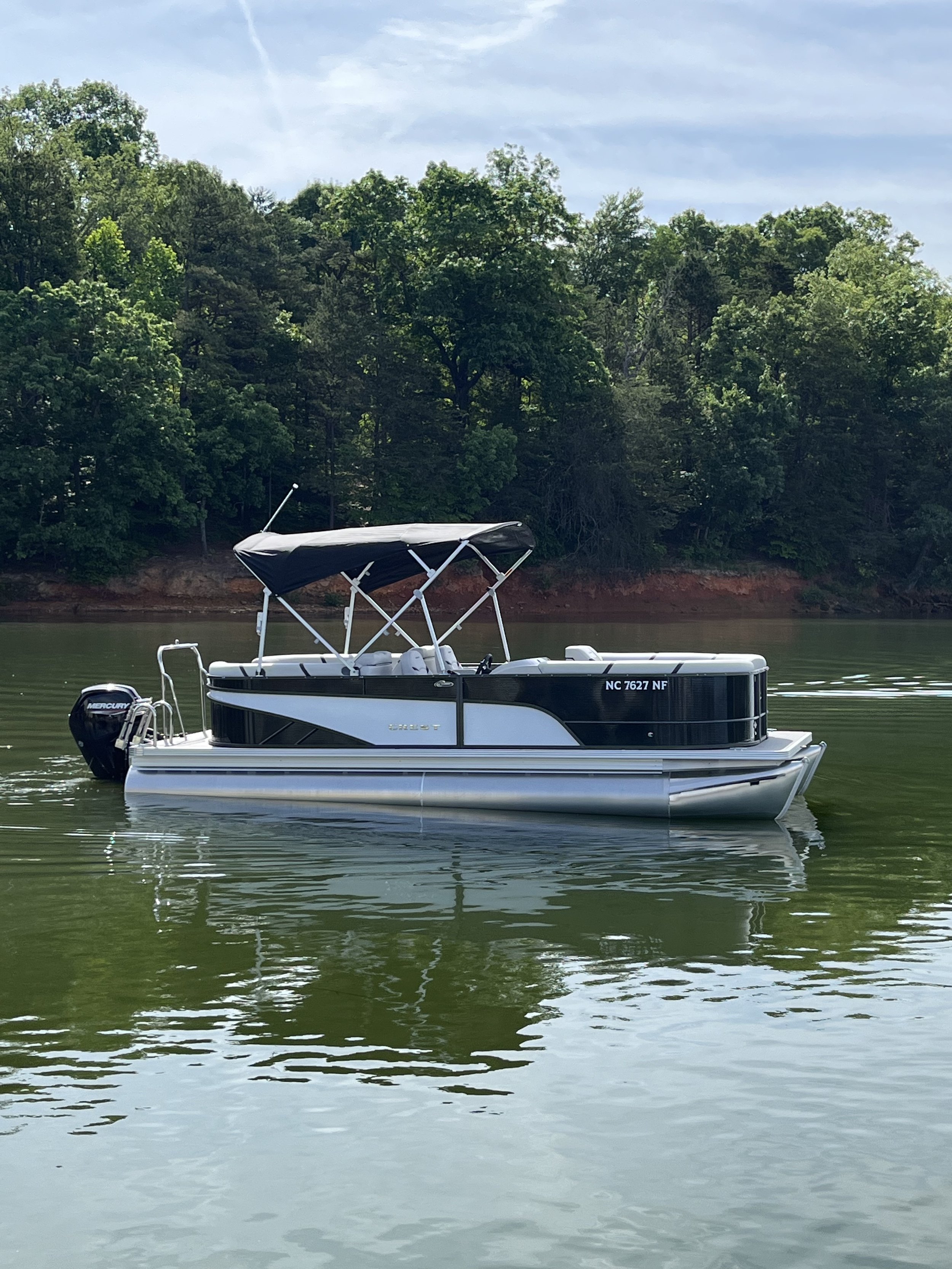 Domino - 22' Crest Pontoon Full Day: $470 Half Day: $365 (Includes first tank of gas)