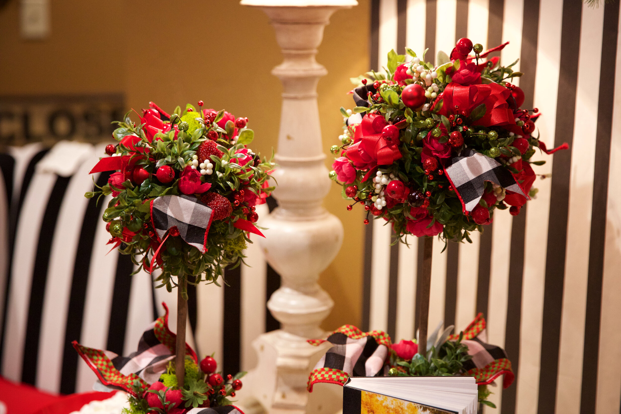foxtales Christmas 2019-0003.jpg