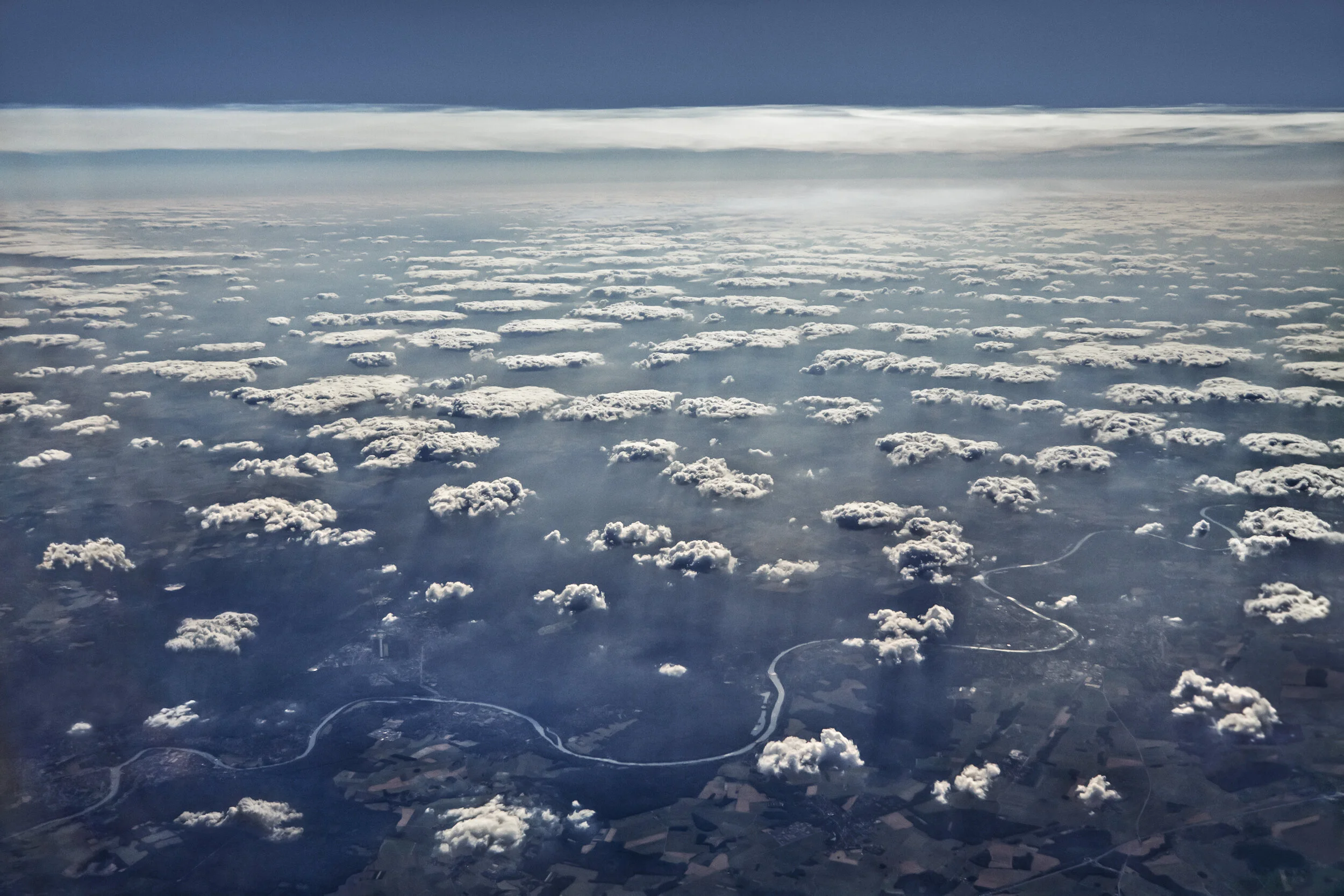 002-MRS-LHR 07-05-2013 16-22-43__summer clouds, winding river, near Paris.jpg