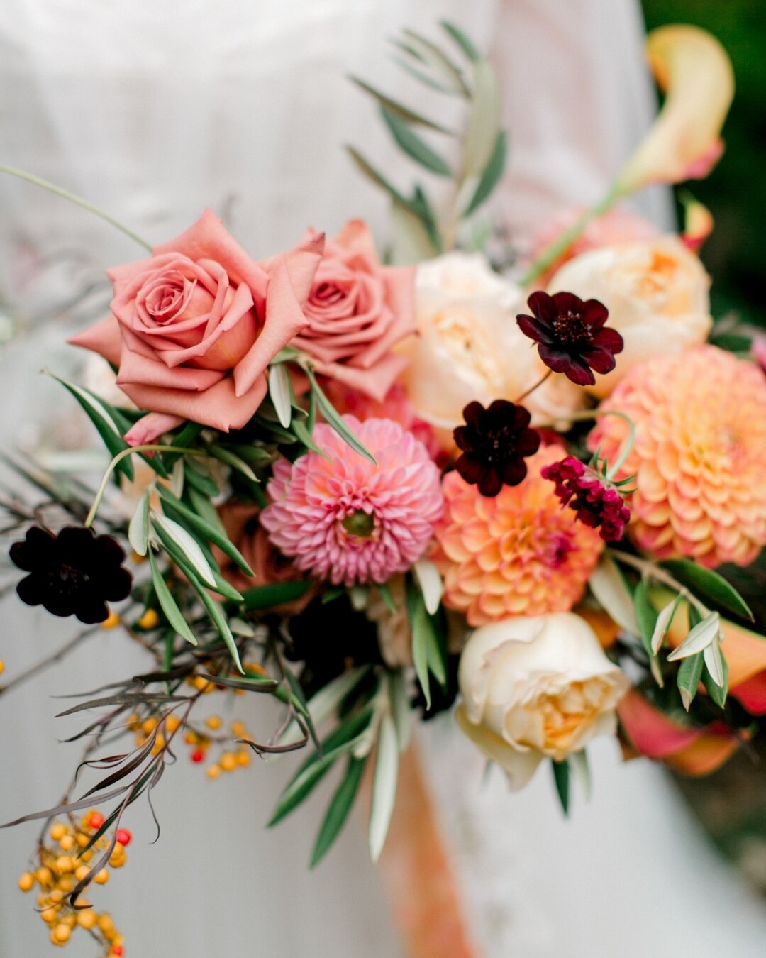 Alllll the angles of this bouquet because how could we not!

Photo: @brittanymahood
Florals: @stonehouseweddings

#weddingphotos #weddingportraits #weddingplanning #winnipegweddings #winnipegweddingplanner #weddingflorals #weddingbouquet #colorfulwed