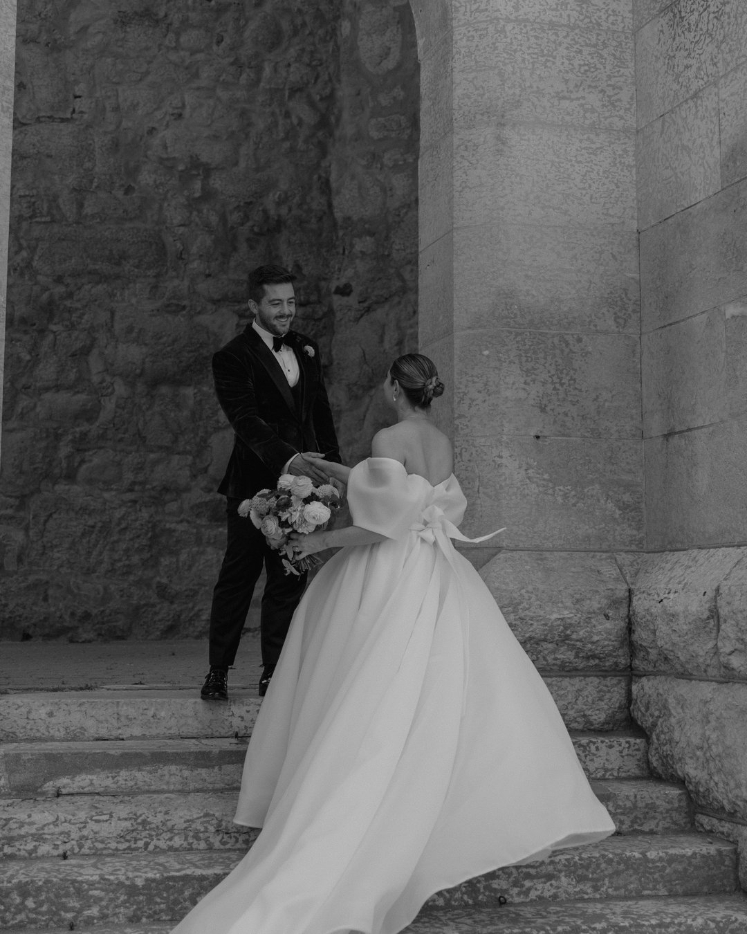 Black and white favs of Meghan &amp; James

Photo: @caitlinlouiiisa
Florals: @thefloralfixx

#weddingplanning #weddingphotoideas #weddinginspo #weddingplanner #winnipegweddings #winnipegweddingplanner