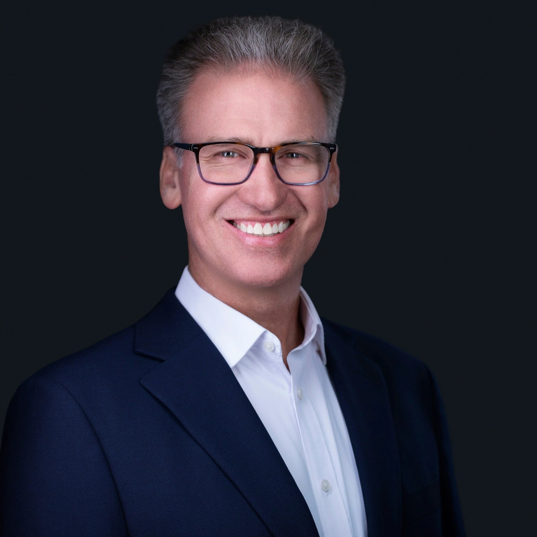 Your Headshot Is a Business Tool 📸

Every strong brand starts with trust,  and your image sets that tone before you ever speak.

Through expert expression coaching and crafted lighting, we create headshots that project leadership, confidence, and co