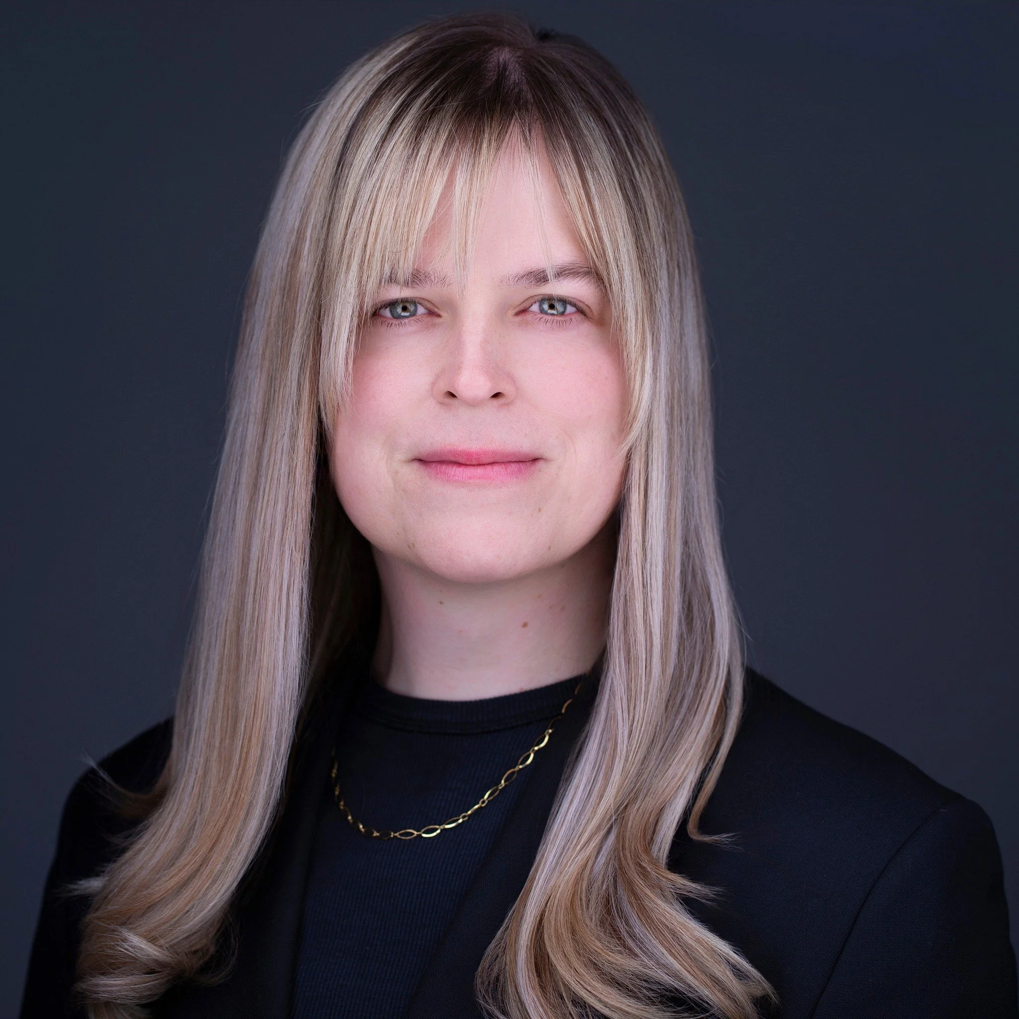 The Power Behind a Headshot ⚡️

It&rsquo;s not just lighting or lenses; it&rsquo;s presence.
Every session is about helping professionals see themselves the way the world should: confident, approachable, and real.

When you stop posing and start conn