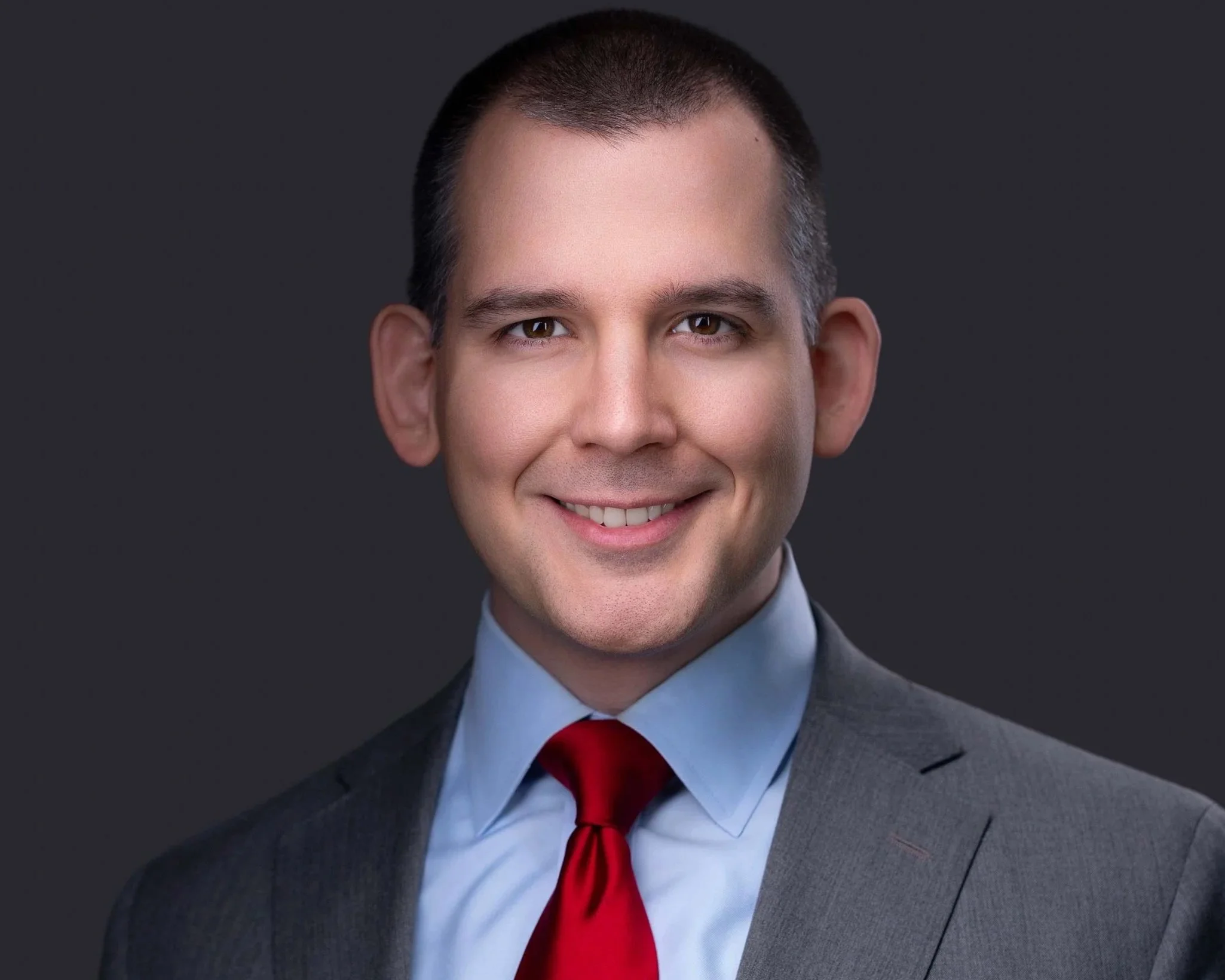 Business portrait with confident approachable expression in Dallas