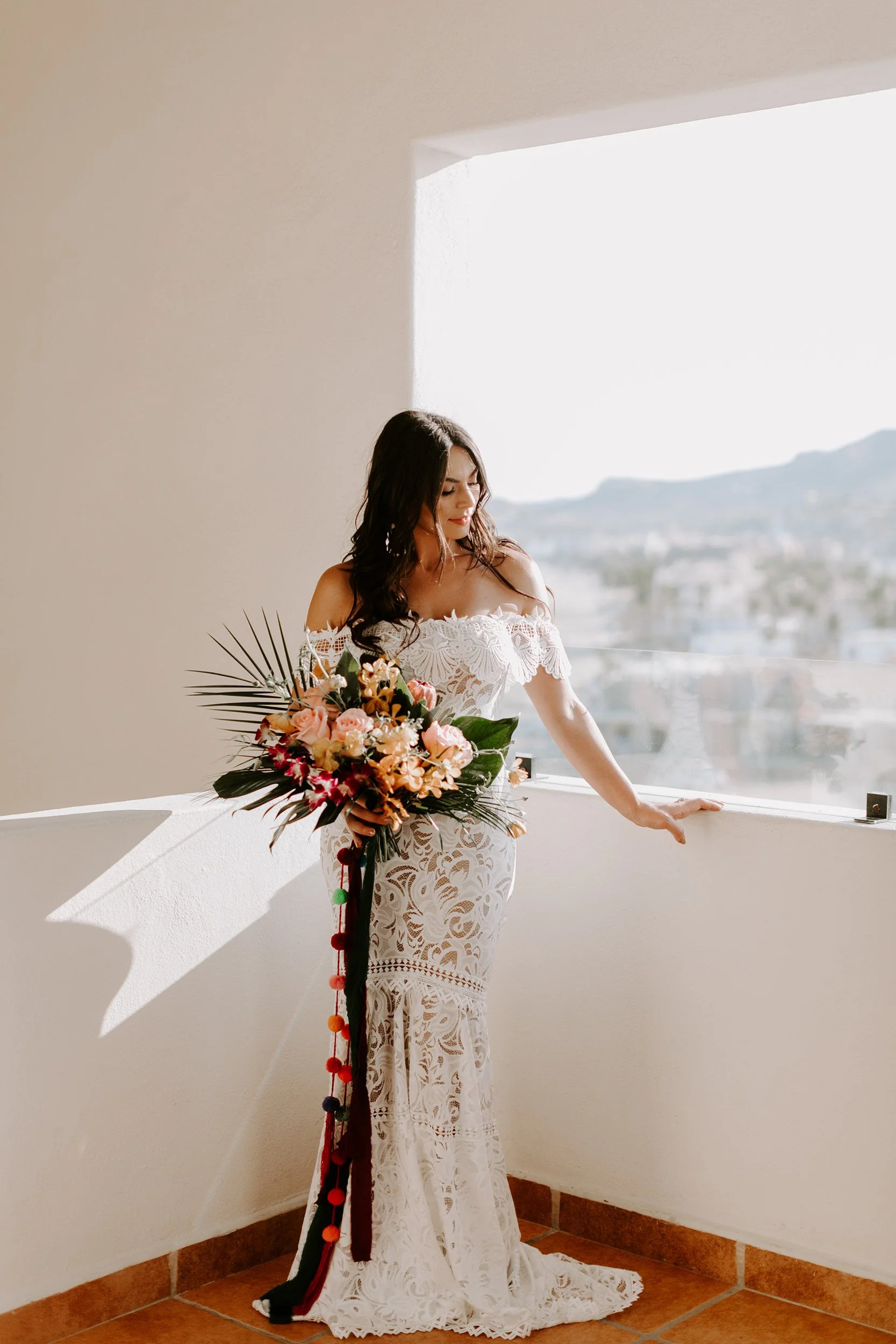 simple yet impactful flowers for a destination wedding