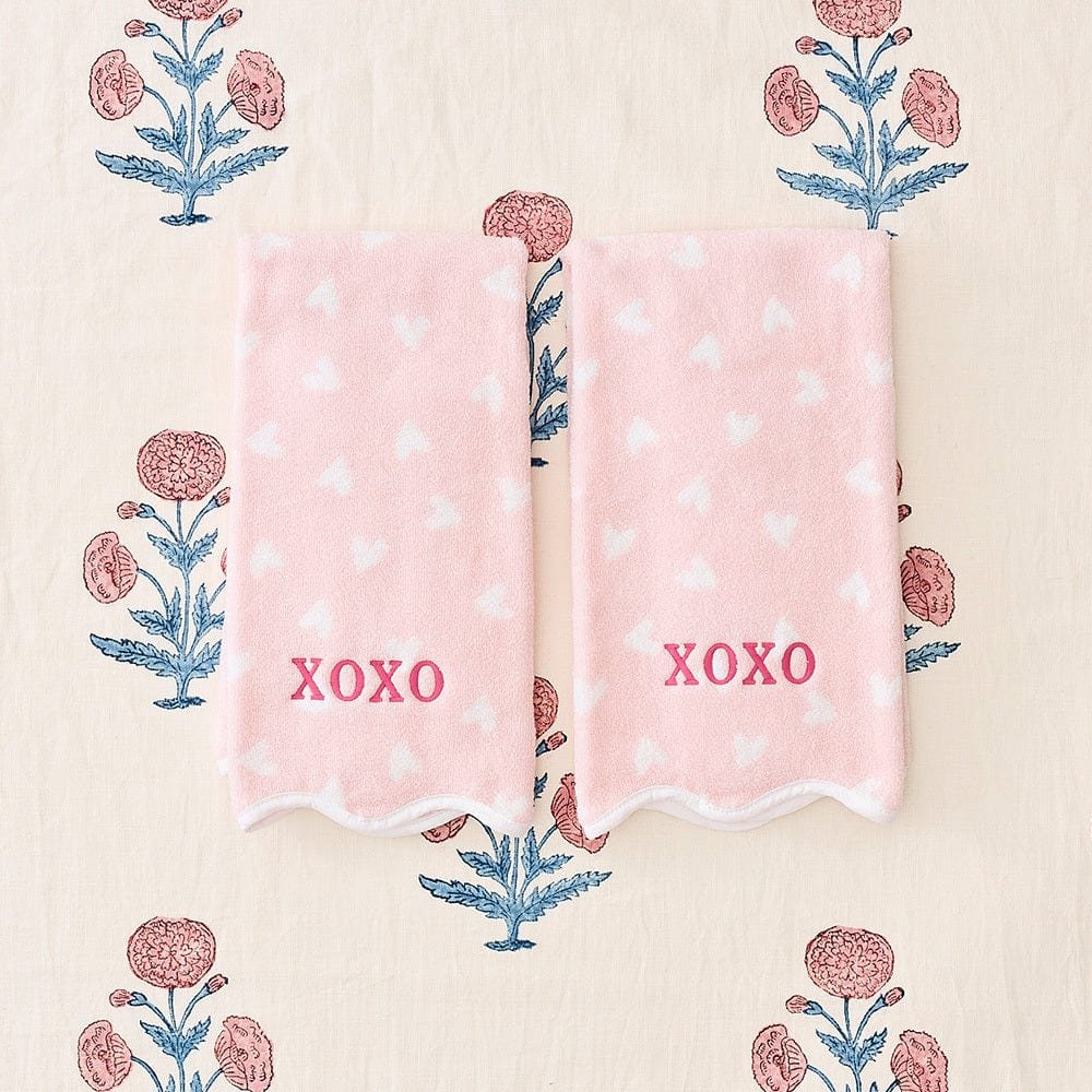 Weezie Scallop Patterned Hand Towels