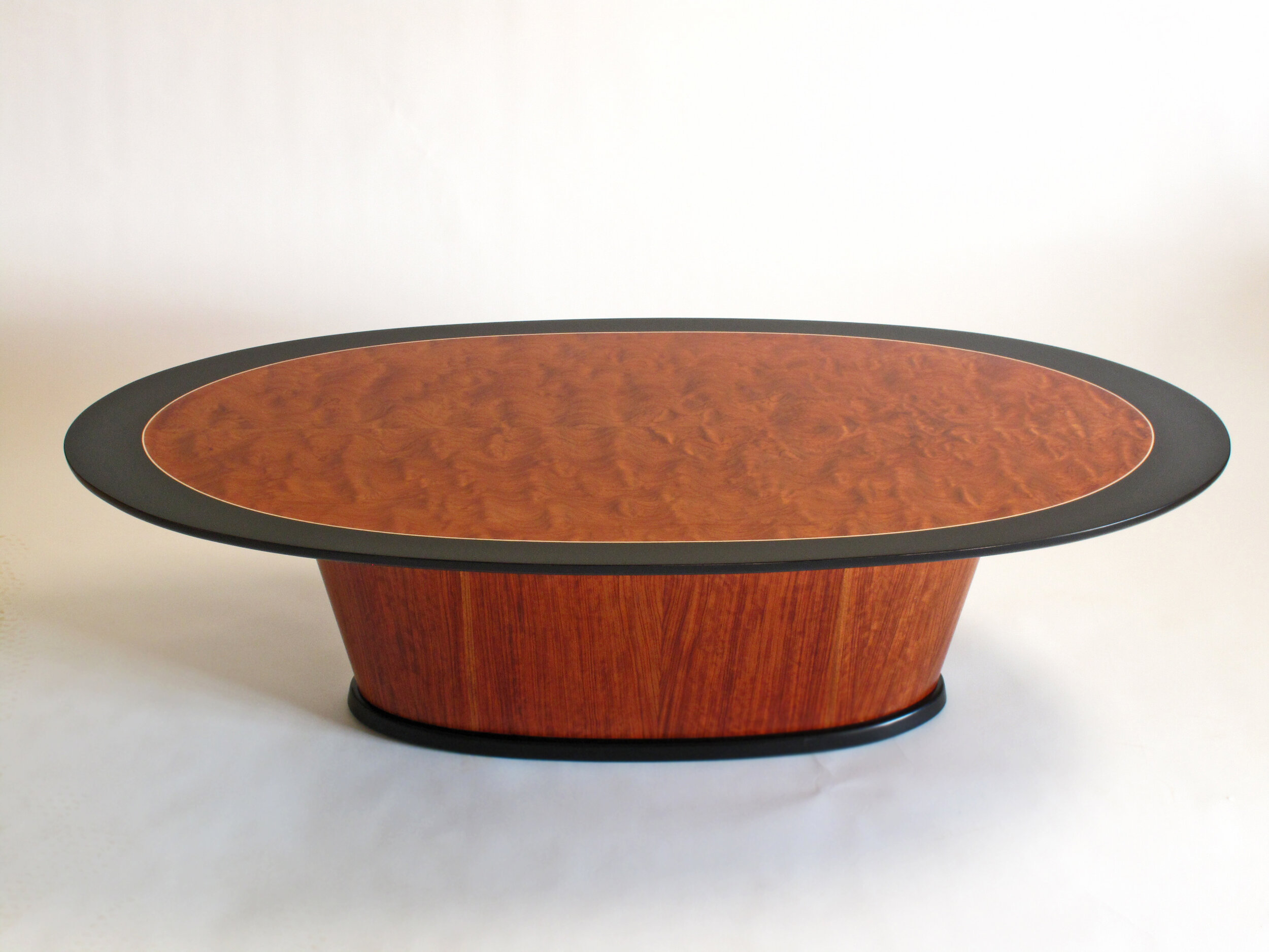 Oval Coffee Table 01.jpg