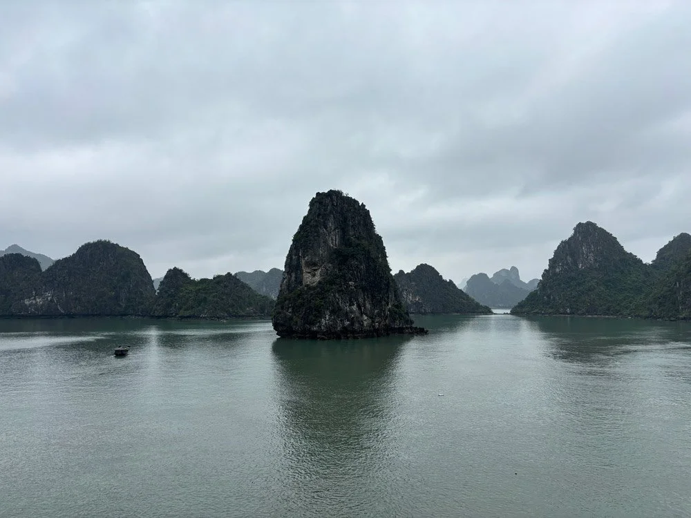 Ha Long Bay Travel Guide