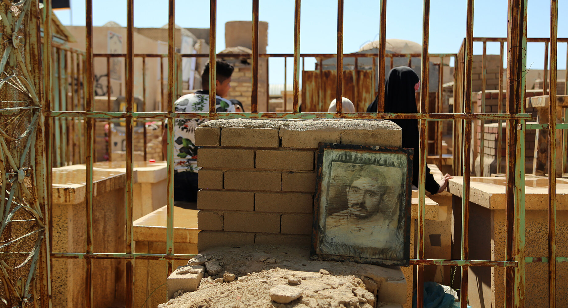 Sons of the Graveyard | Wadi al-Salam, Najaf, Iraq | Anastasia Trofimova