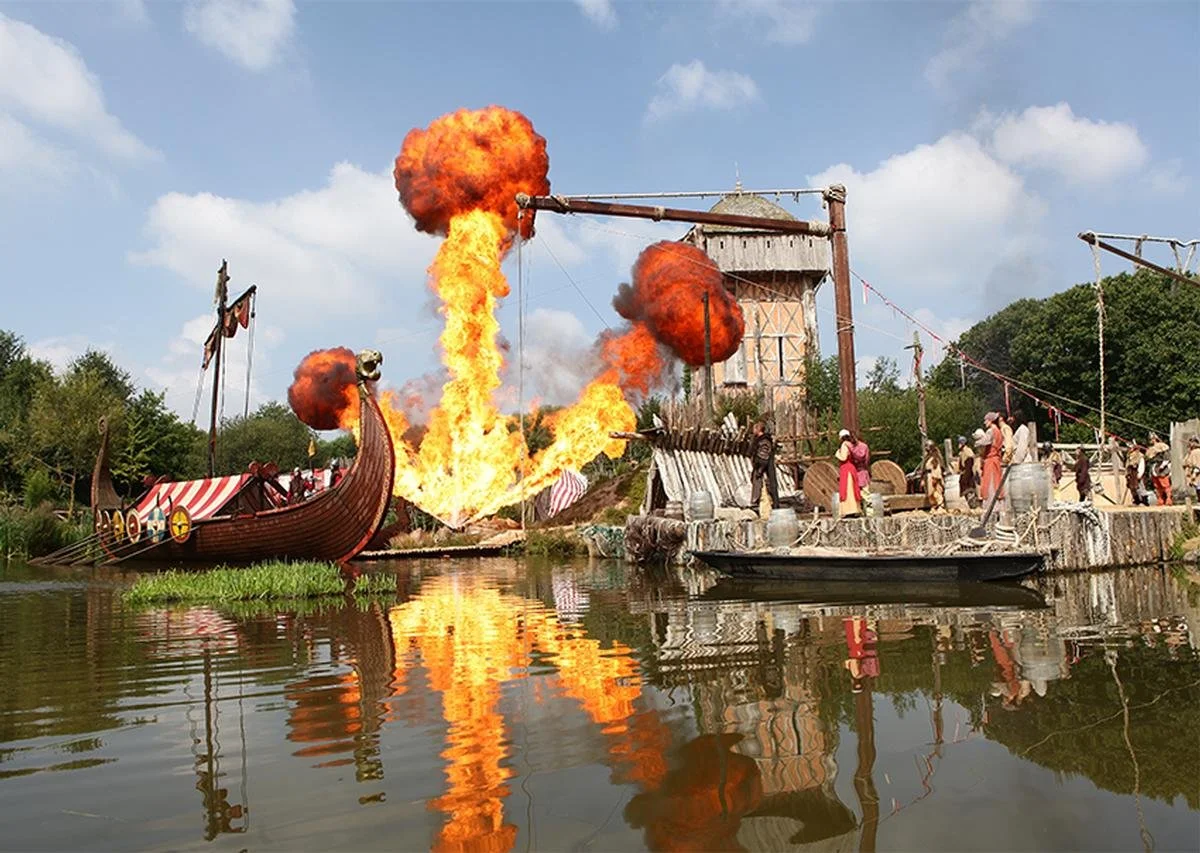 Puy du Fou 2 _ theme park.jpg