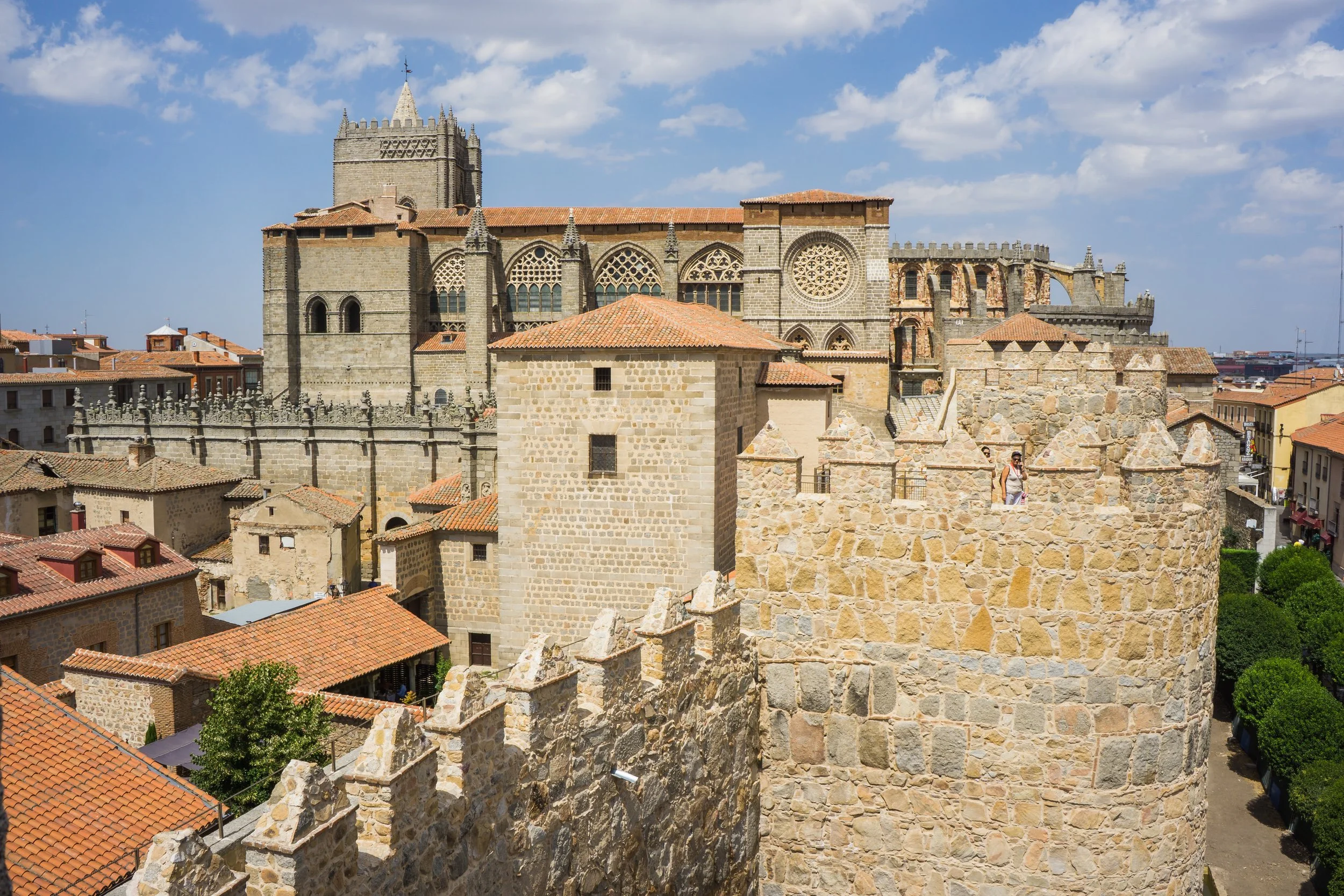 Avila. Walls. PXFL 2017. EDelaMerced.jpg