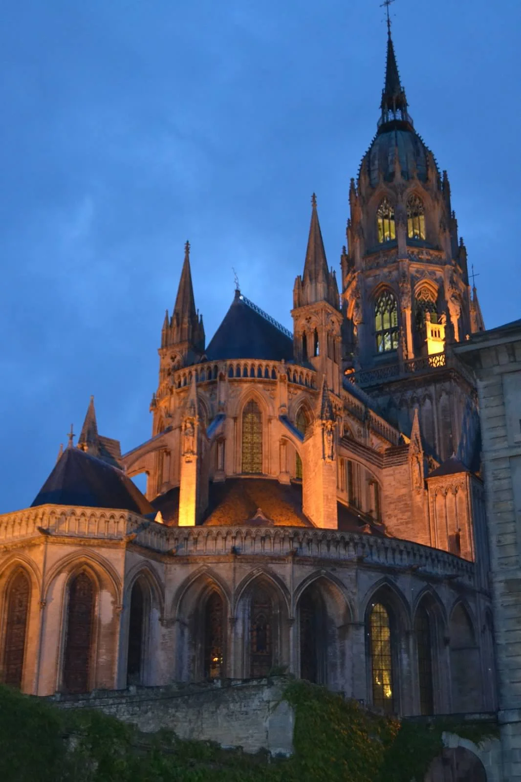 Bayeux. Cathedral 2. AMendes 2014.JPG