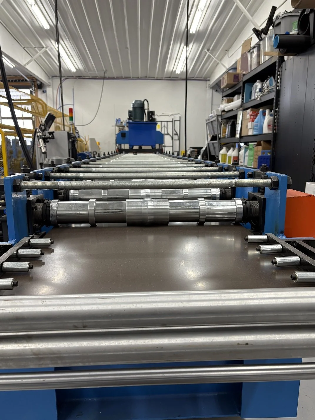 USED ROLLFORMER 24" W VALLEY MACHINE W/ 3/4" W AND HEMS