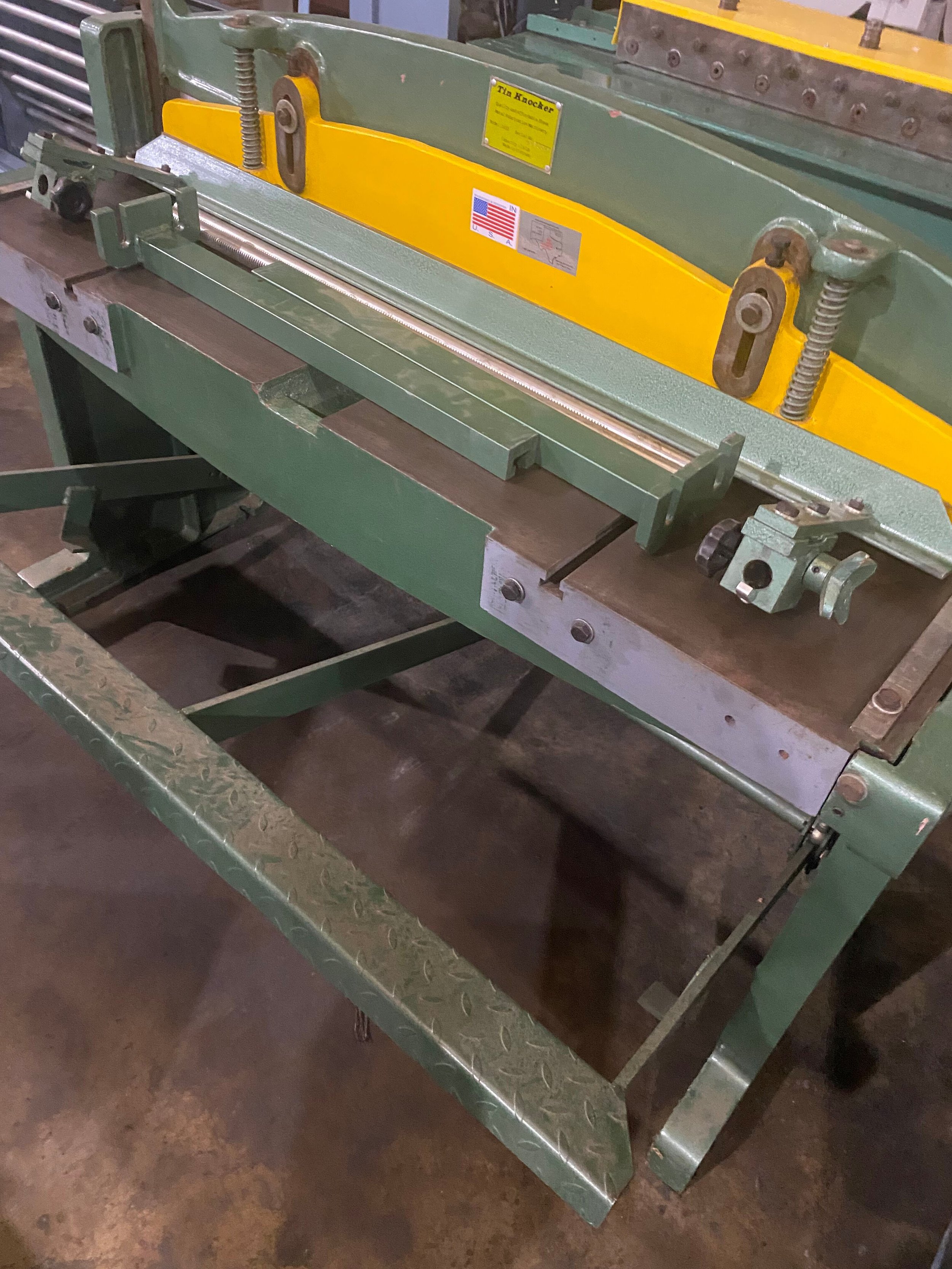 USED TIN KNOCKER 1652 FOOT SHEAR — Red River Machinery Inc