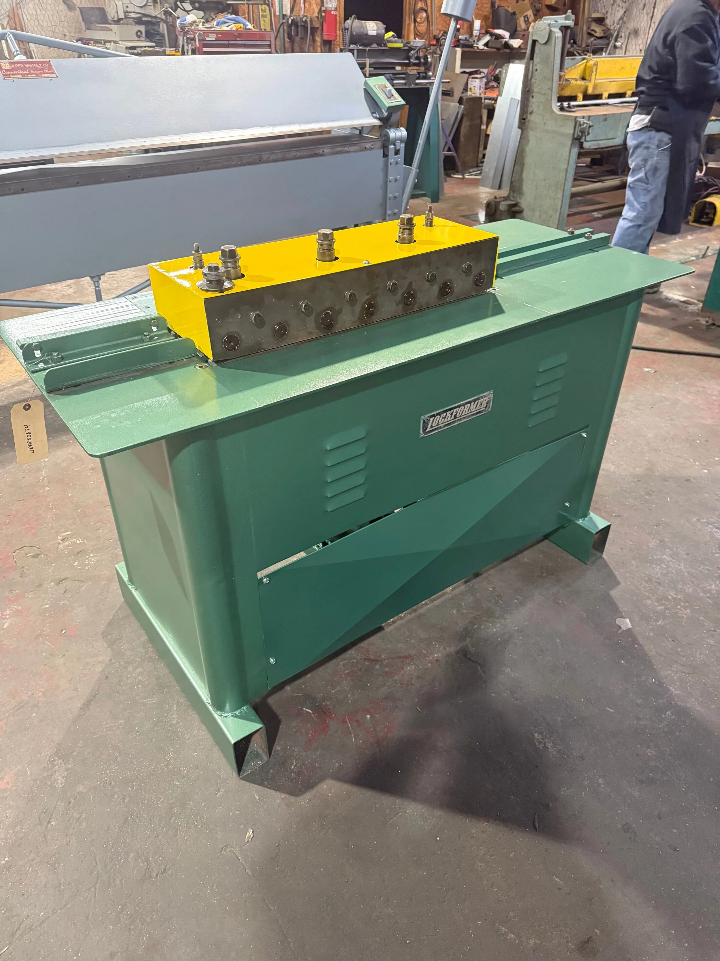 USED 16GA PITTBURGH MACHINE