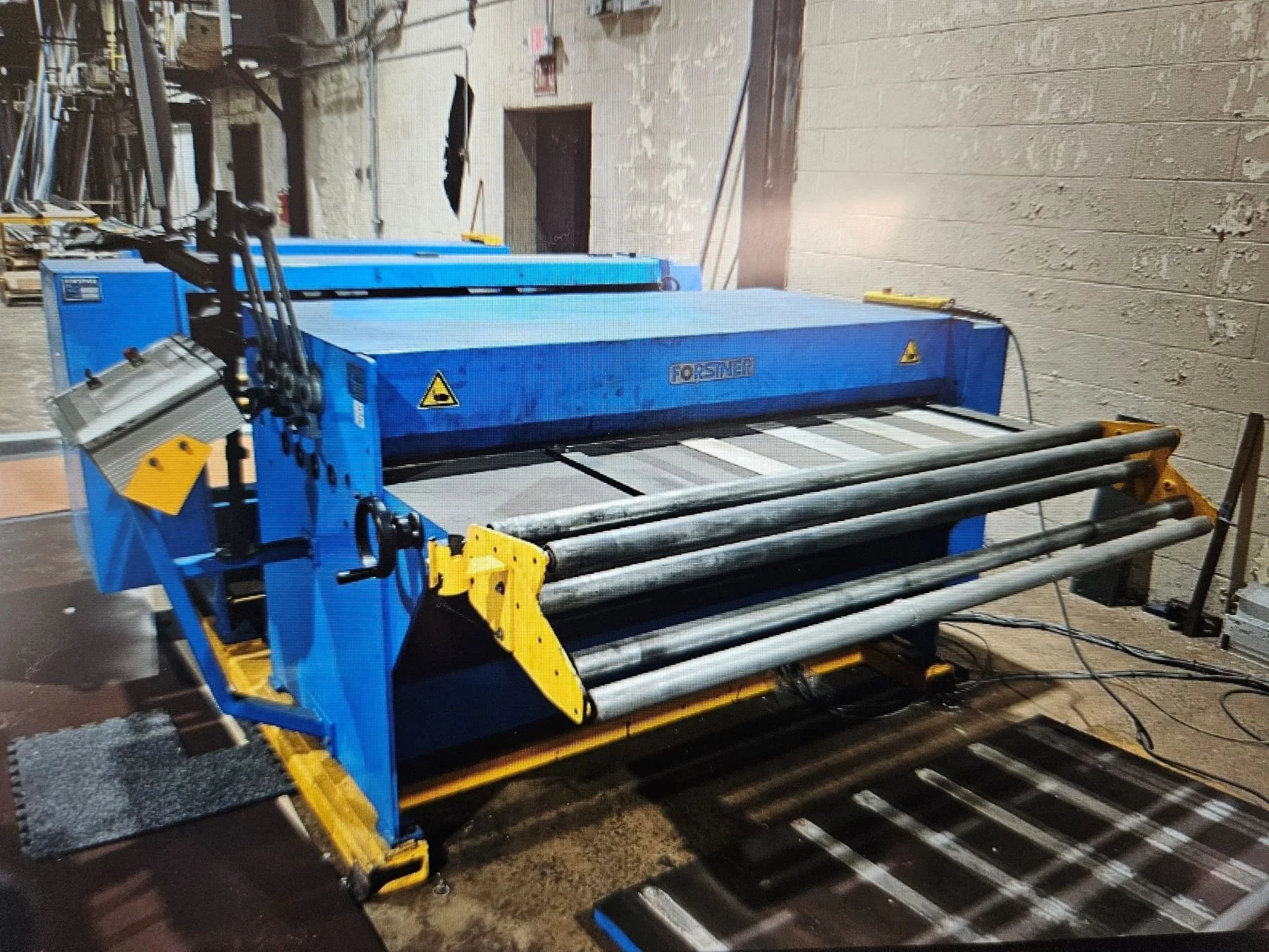 Forstner 16-60 slit-ctl  1.jpg