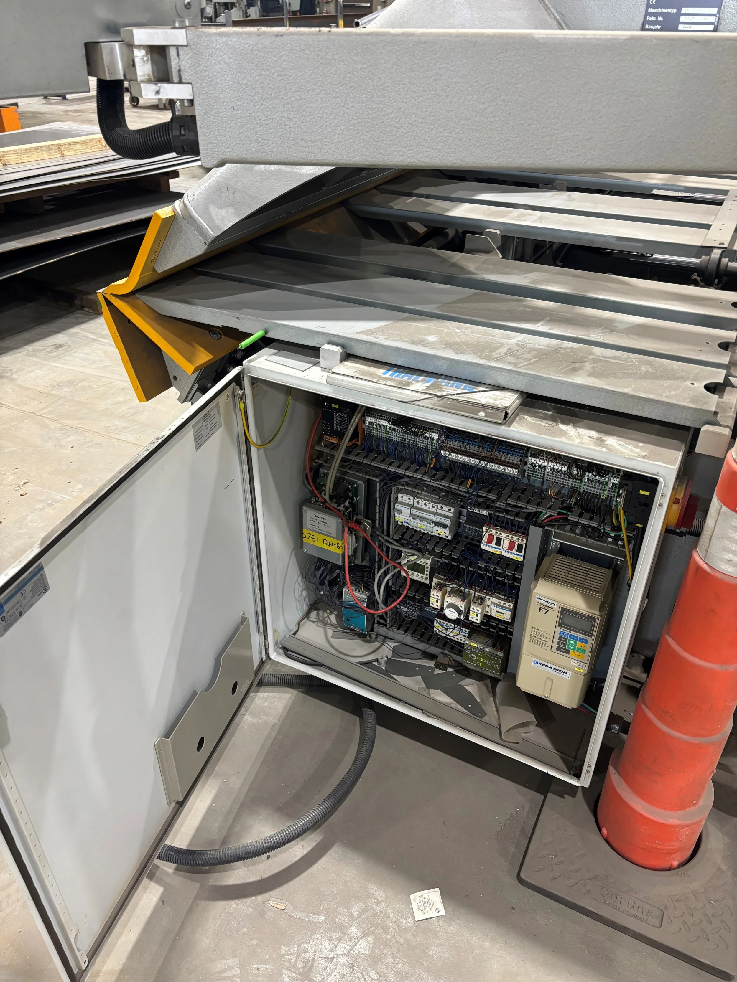 thalmann 2013 21ft x 16 ga folder.jpg4.jpg