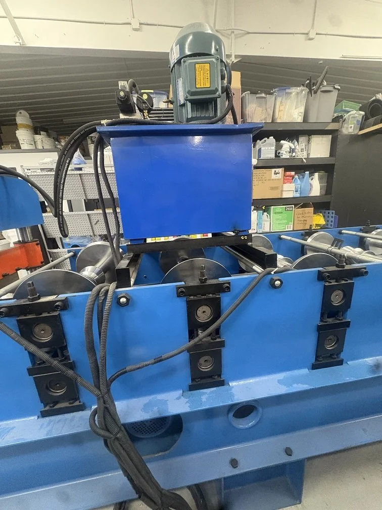 USED ROLLFORMER 24" W VALLEY MACHINE W/ 3/4" W AND HEMS