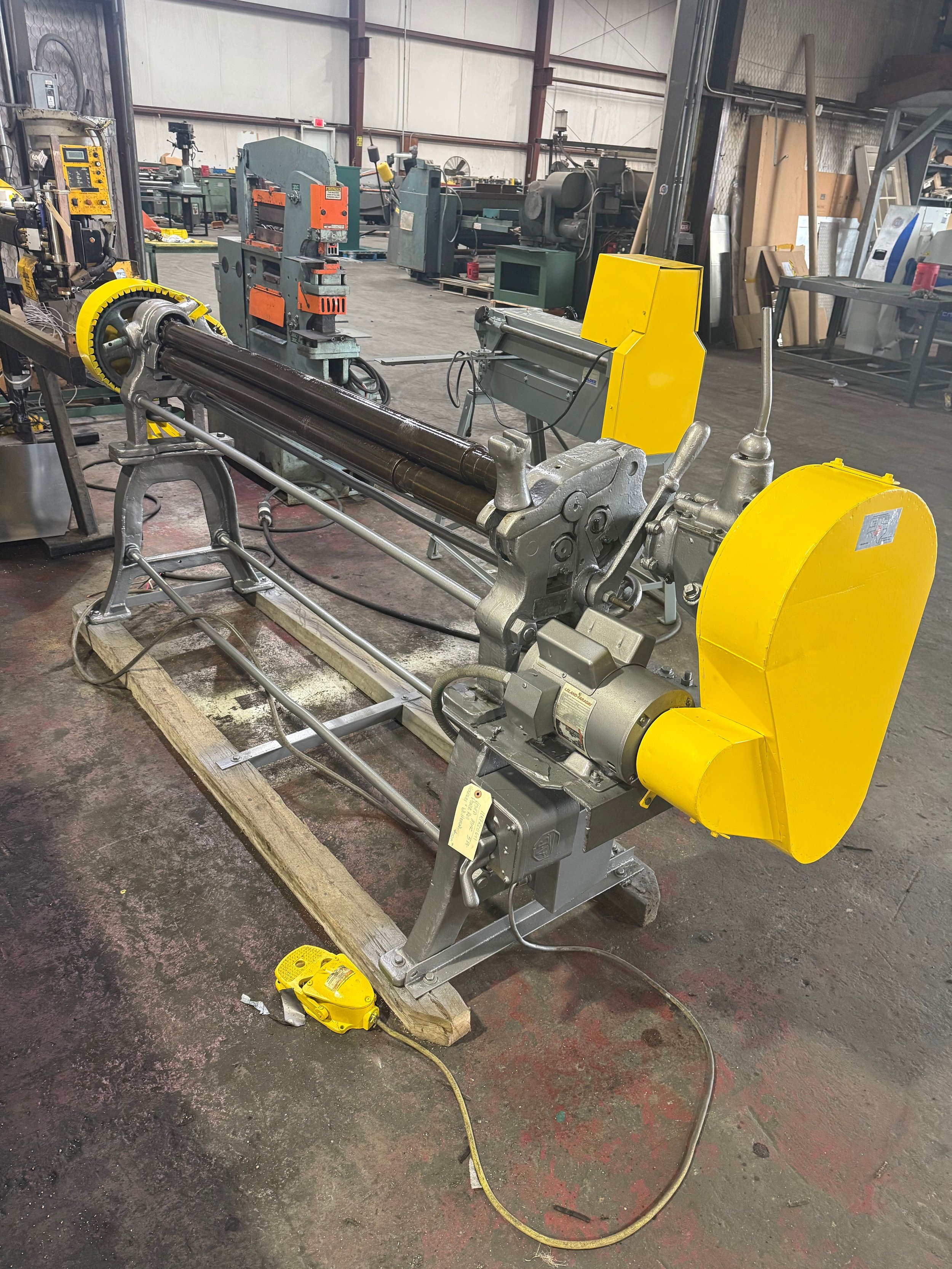 | Condition: USED | Type: powered roll | Manufacturer: HENDLEY & WHITTEMORE | Model: UNKNOWN | Year: UNKNOWN |