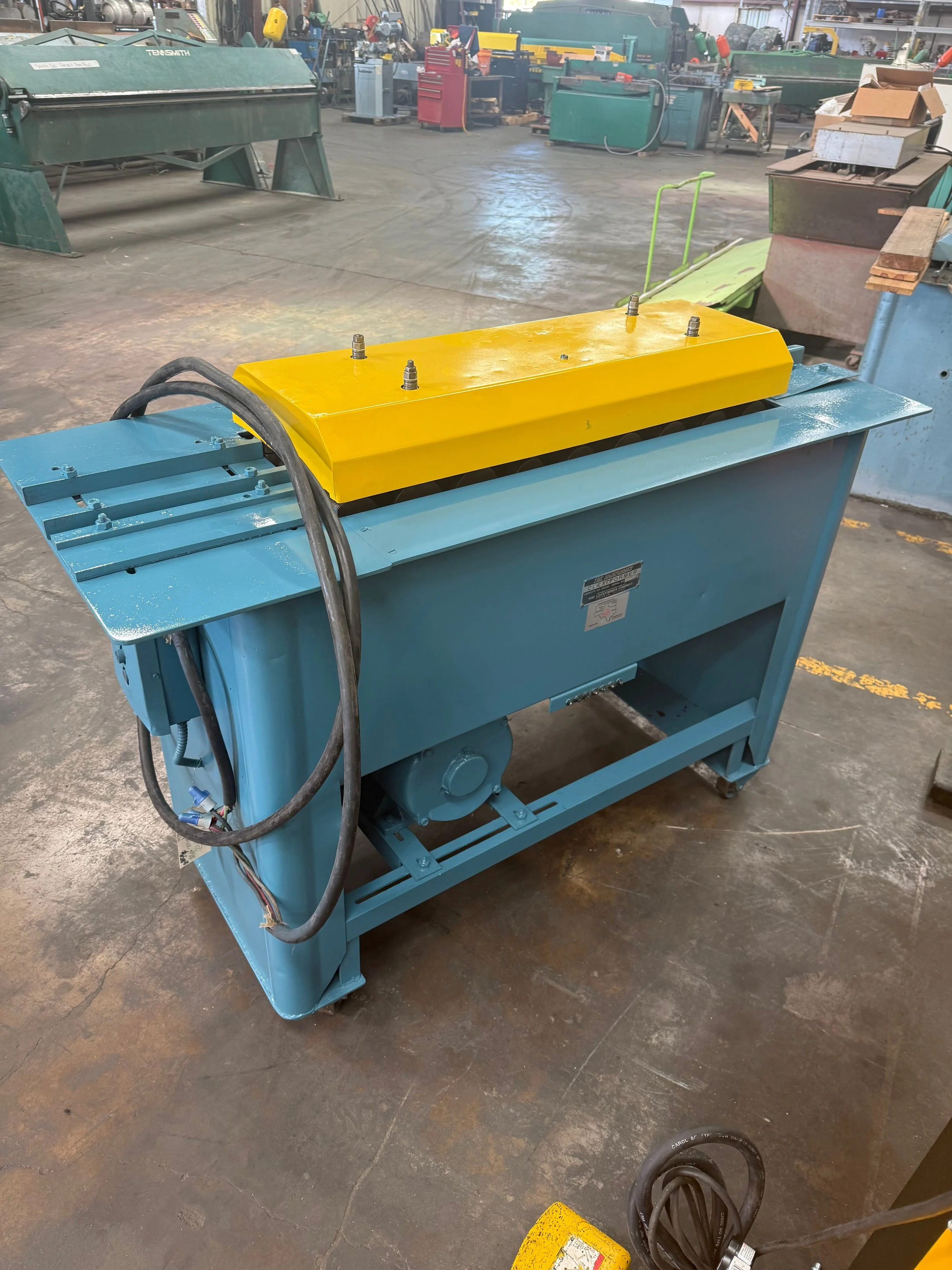 | Condition: USED | Type: BENDER | Manufacturer: LOCKFORMER | Model: 8900 | Year: UNKNOWN |
