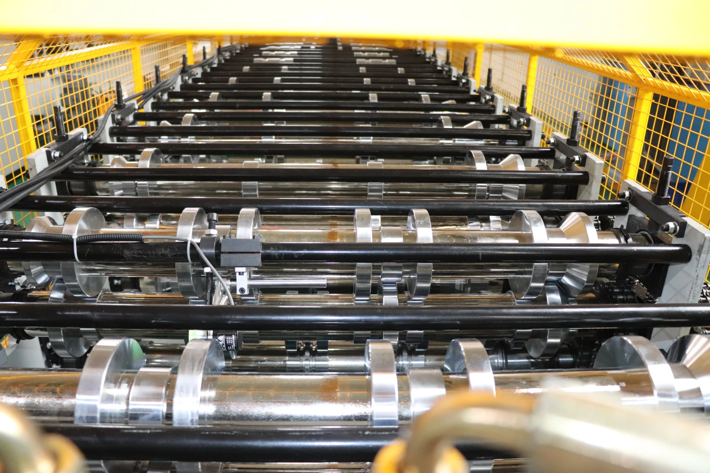 top_set_of_roller_view_from_front.jpg
