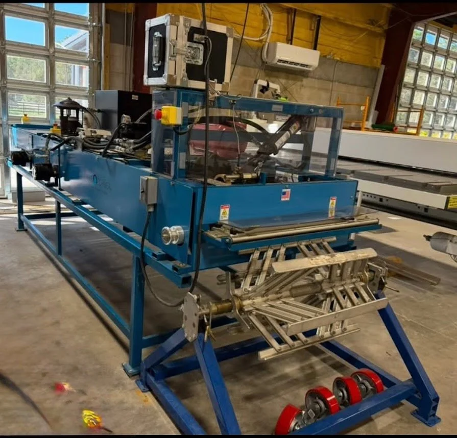 USED 2023 5 V CRIMP ROOF PANEL ROLLFORMING MACHINE