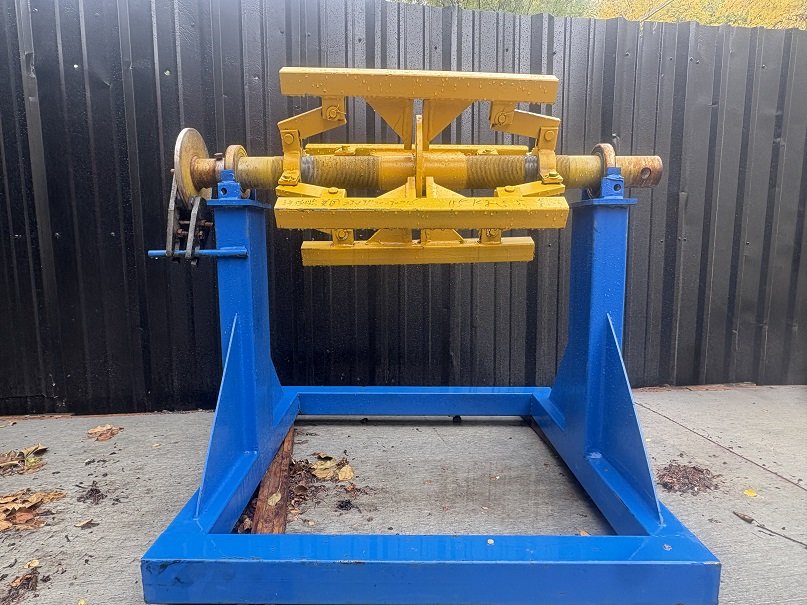 USED ROLLFORMER 24" W VALLEY MACHINE W/ 3/4" W AND HEMS