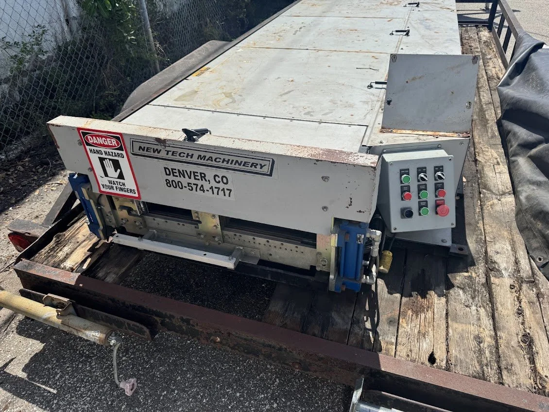 | Condition: USED | Type: ROOF PANEL MACHINE  | Manufacturer: NEW TECH MACHINERY | Model: UNKNOWN | Year: UNKNOWN |