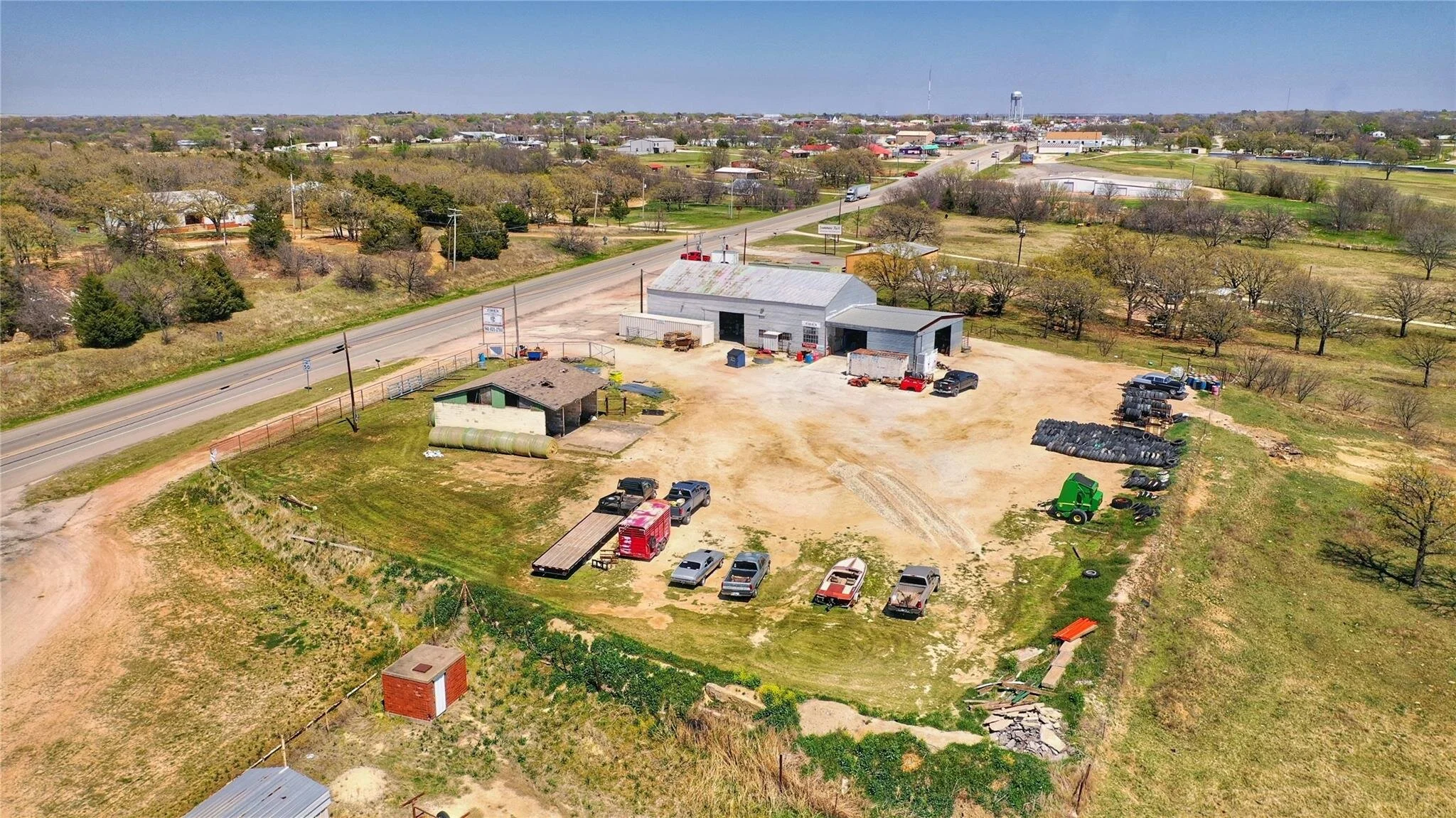 1323 US Highway 82 W, Nocona, Texas 76255 — Red River Realty
