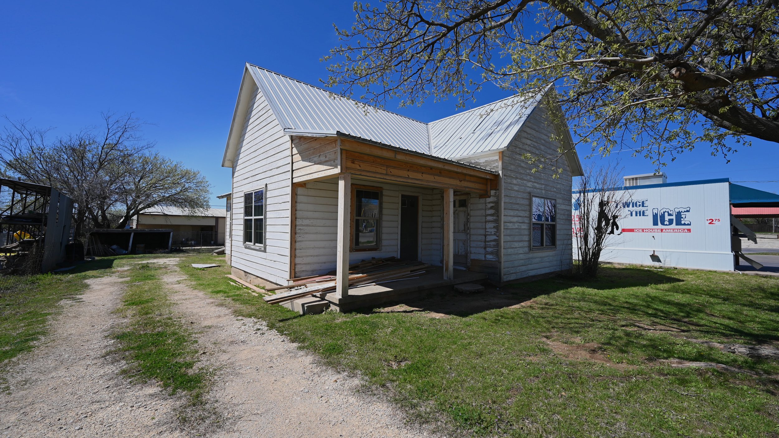 Nocona Building Center - 20.jpeg