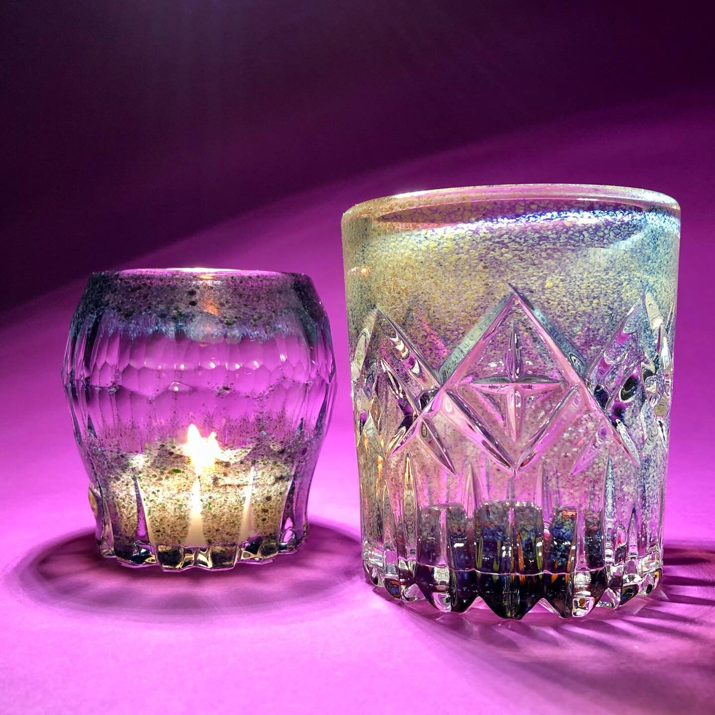 -
twilit eventide
the balance buffalo soothes
watching many spirits

6.5oz...

#glassworks  #functionalglassart #handmade #drinkingvessels #glassporn #carvedglass  #handmade  #cutglass #haiku #votive #whiskey #scotch #spirits #keepitglassy #cheers #a