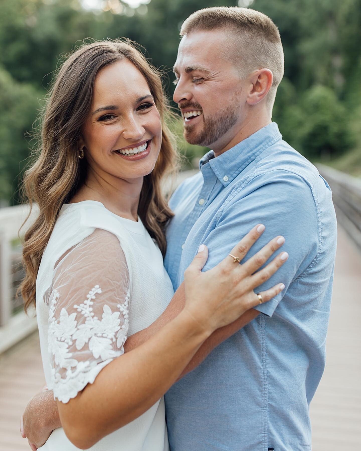 It&rsquo;s wedding day for Kaitlin and Josh!! So excited to celebrate them at the beautiful Vezalay Mountain Venue!!! 

#couples #engagement #love #photographer #photography #weddingphotography #weddingphotographer #engagementphotos #atlantaphotograp