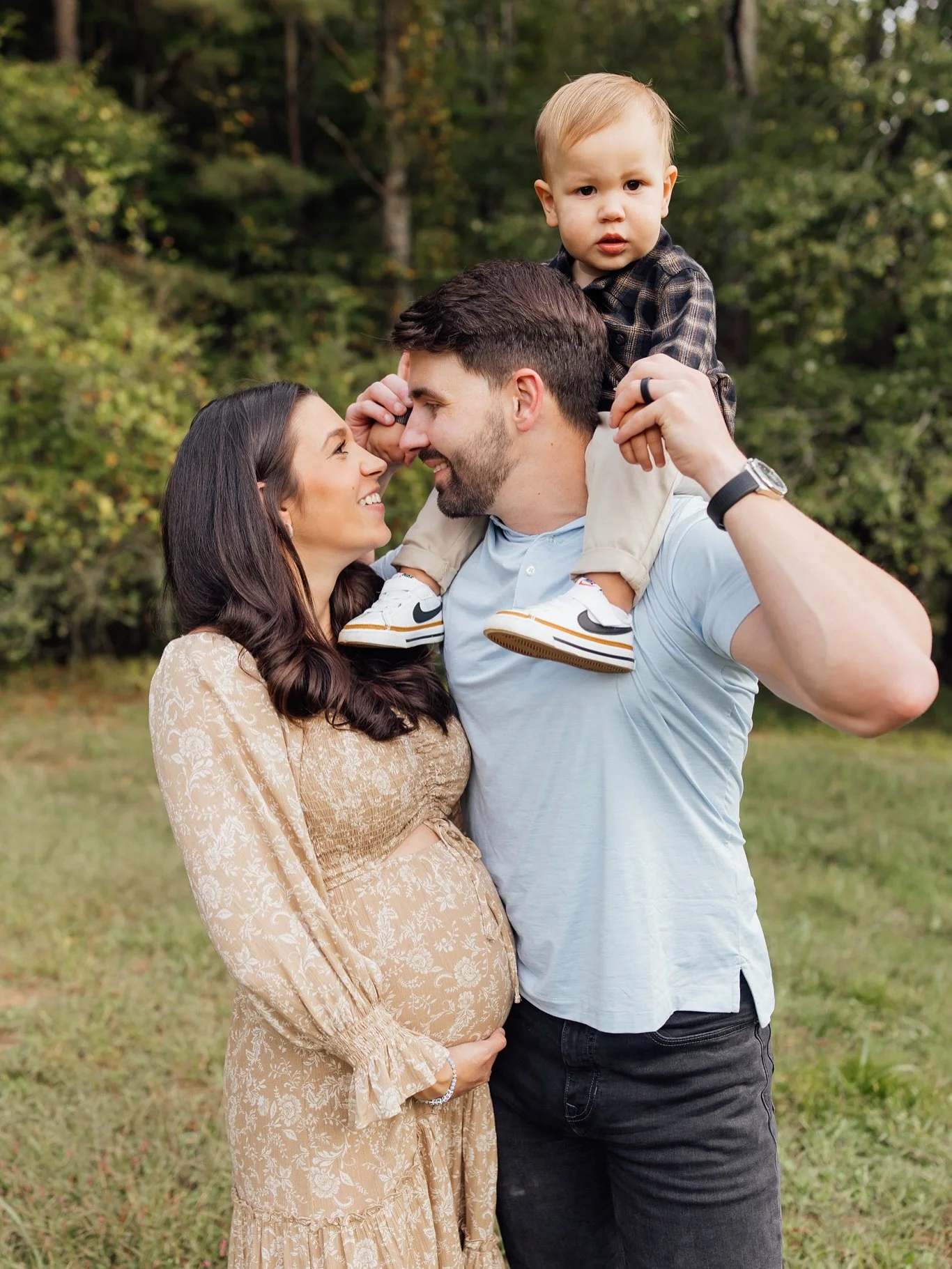 Just love this sweet family and capturing them in all their seasons of life!!! Baby Ford #2 coming soon!!!!

#couples #engagement #love #photographer #photography #weddingphotography #weddingphotographer #engagementphotos #atlantaphotographer #georgi