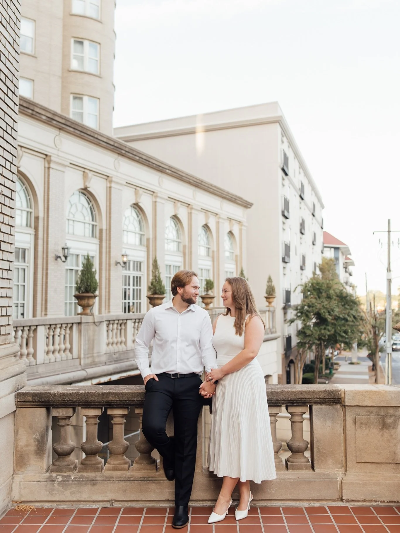 Had such a wonderful time with Kate and Harrison at their engagement session last night!!

They are just the cutest together and so giggly Im OBSESSED!! Can&rsquo;t wait for their big day!!!

#couples #engagement #love #photographer #photography #wed