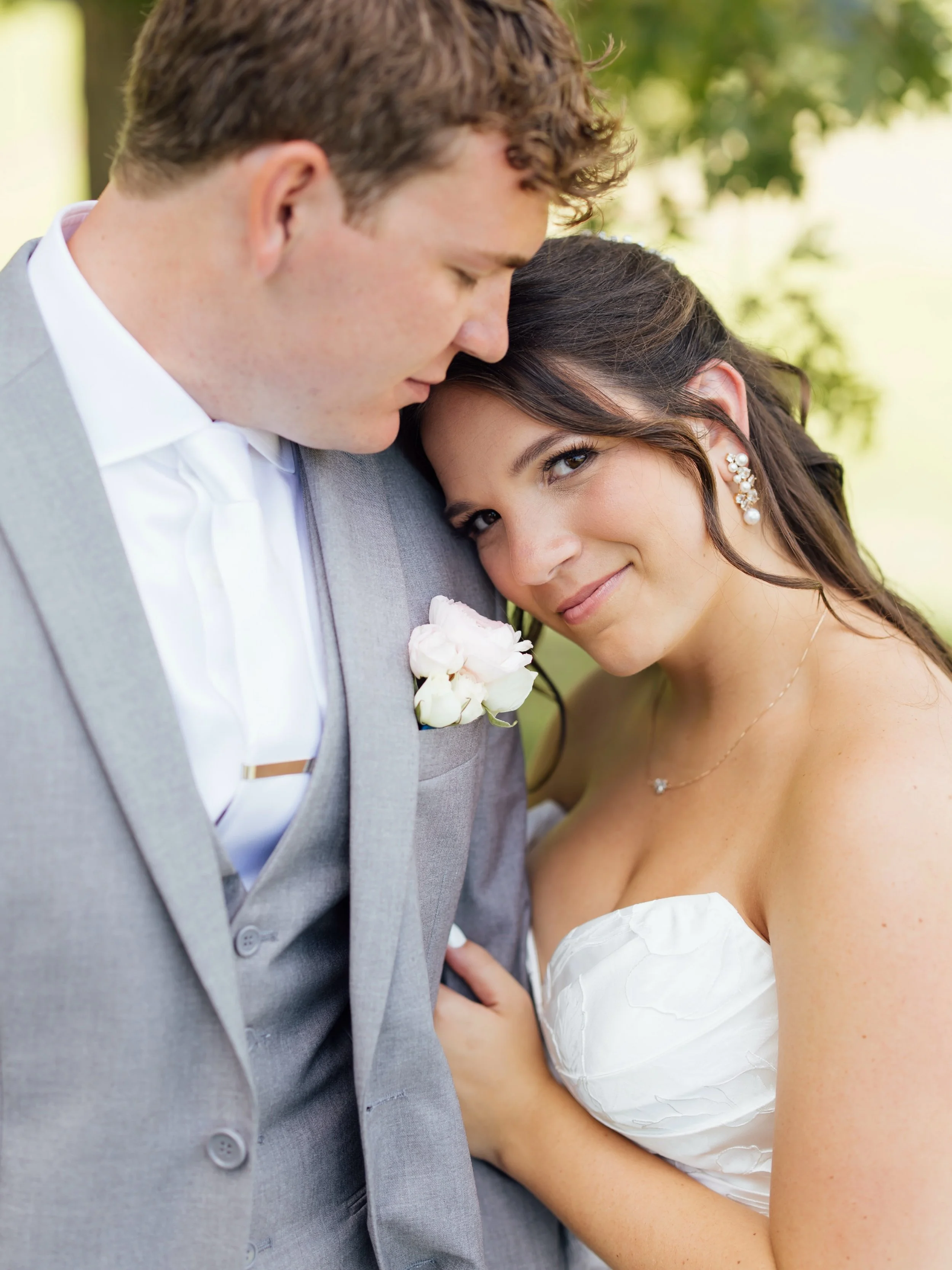 My cheeks are STILL hurting from how much I was smiling yesterday. 🥹 There truly aren&rsquo;t enough words to describe how much joy yesterday brought me, to be a part of Ella and Charles&rsquo; day and to have the absolute honor of capturing their l
