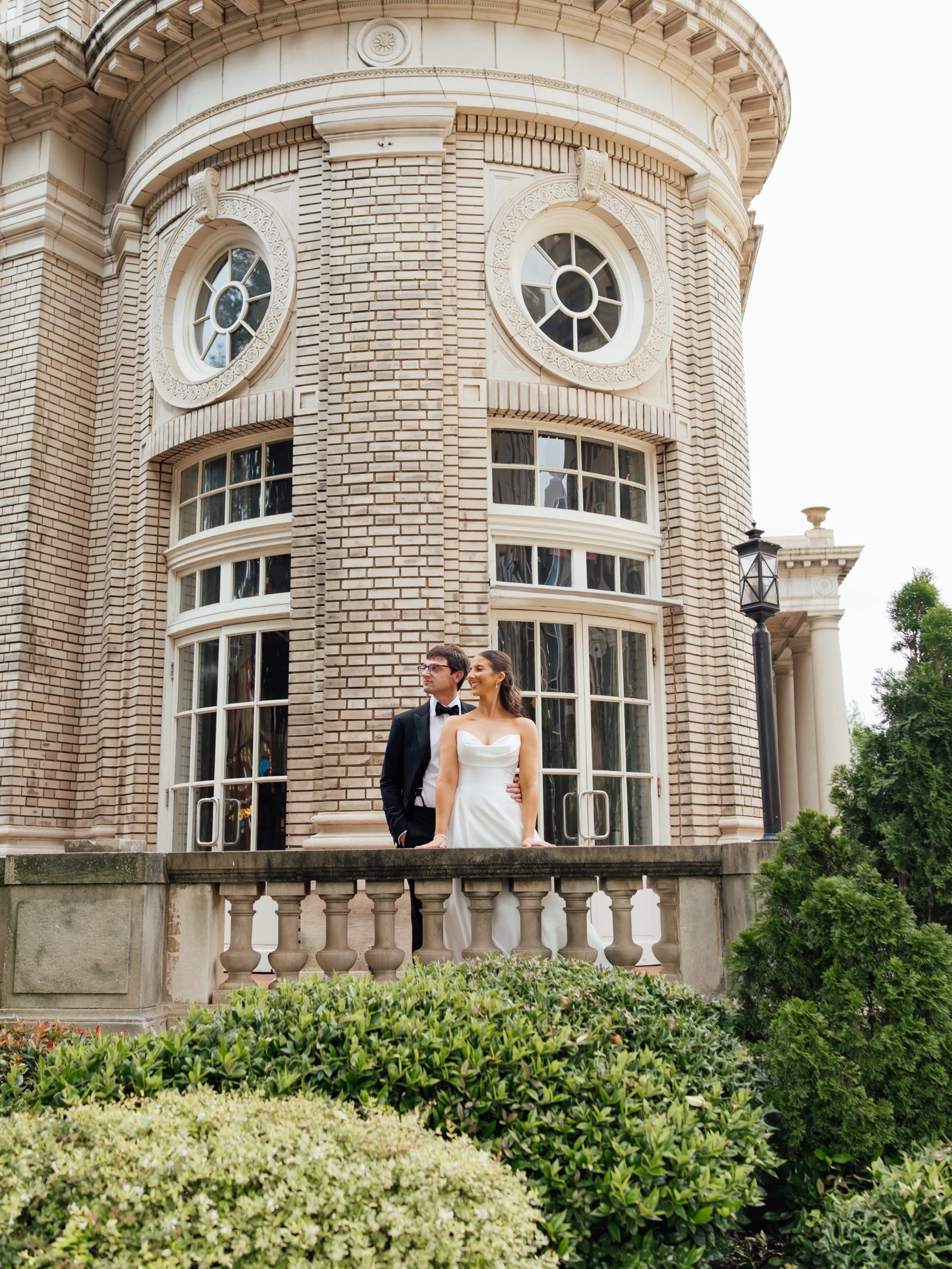 Some couples just make perfect sense together, and Sarah + Noah are undoubtedly one of them. 🤍

From the way they look at each other to the quiet moments in between, it&rsquo;s impossible to miss just how deeply these two love one another. Their lov