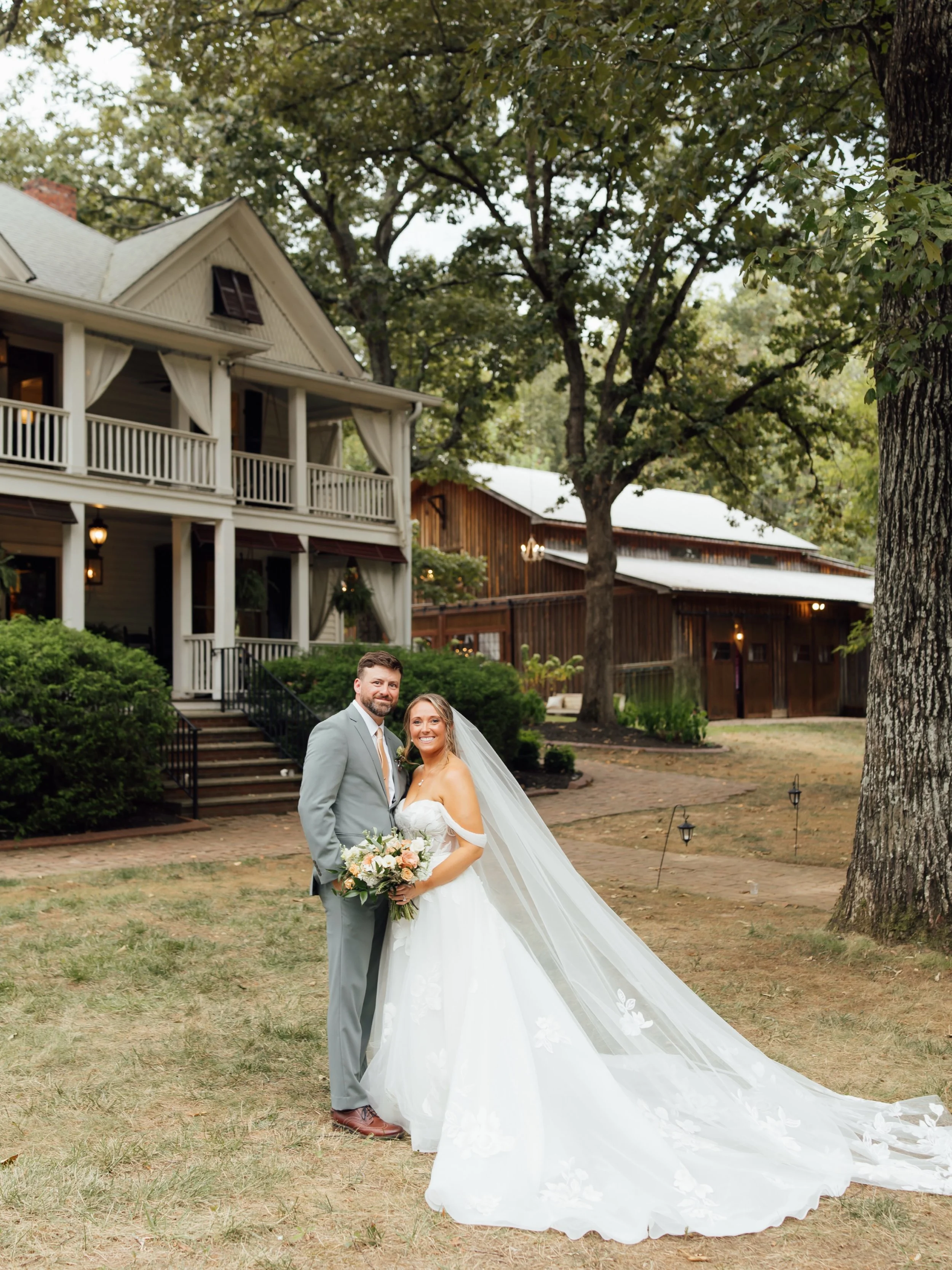 Morgan &amp; Chris 🤍

What a beautiful, beautiful day. It was such a joy to spend the day capturing two of the most down-to-earth, genuine people who simply love each other so much. The kind of love that feels effortless, joyful, and so incredibly r